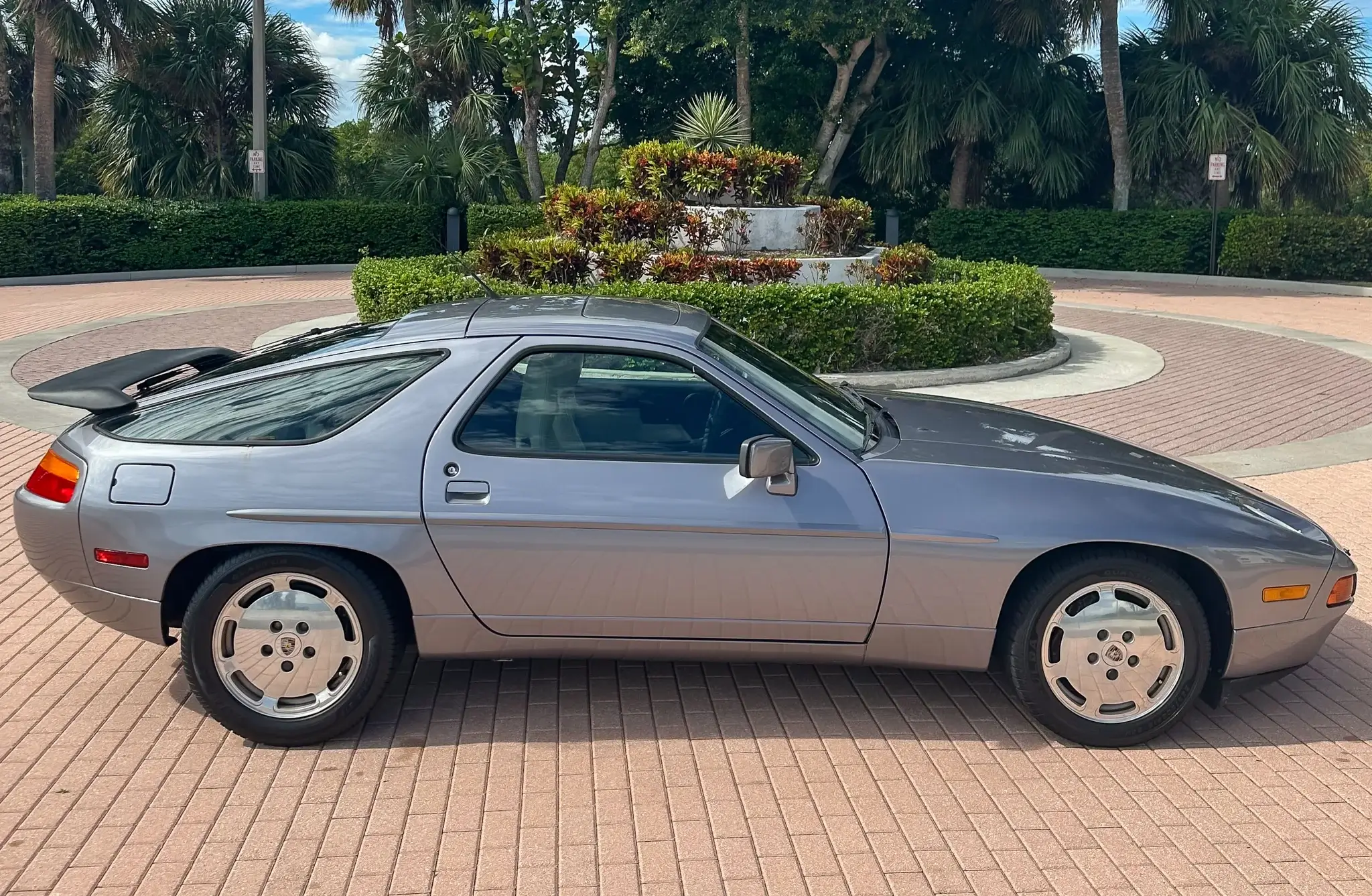 One-Owner 44k-Mile 1989 Porsche 928 S4 | PCARMARKET