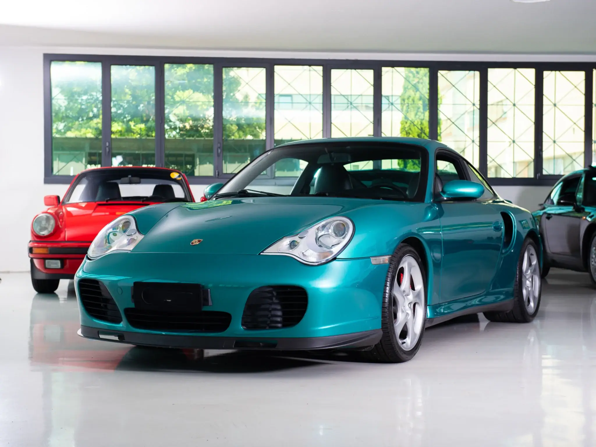 MP: 2001 Porsche 996 Turbo Coupe 6-Speed Wimbledon Green Metallic