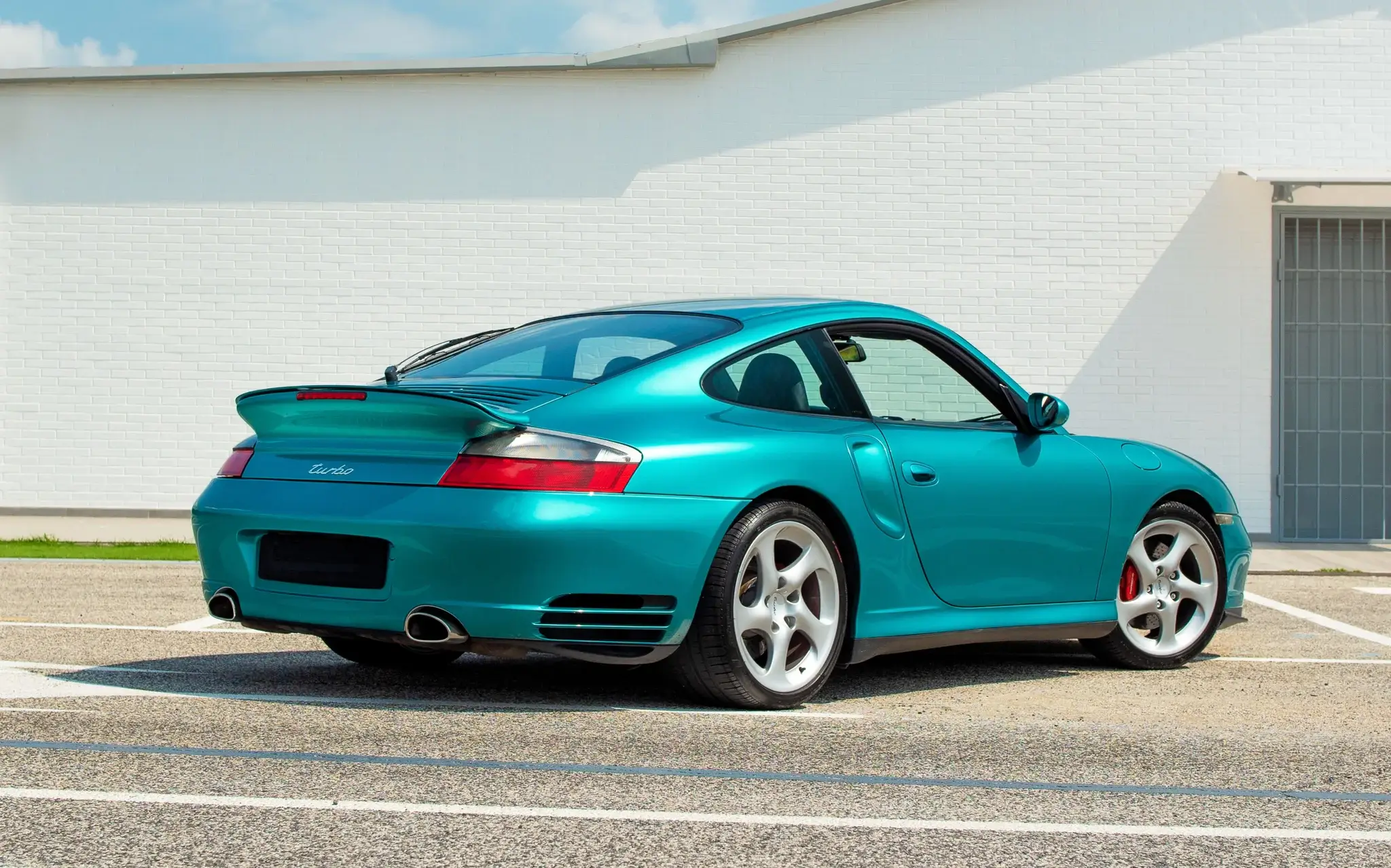 MP: 2001 Porsche 996 Turbo Coupe 6-Speed Wimbledon Green Metallic
