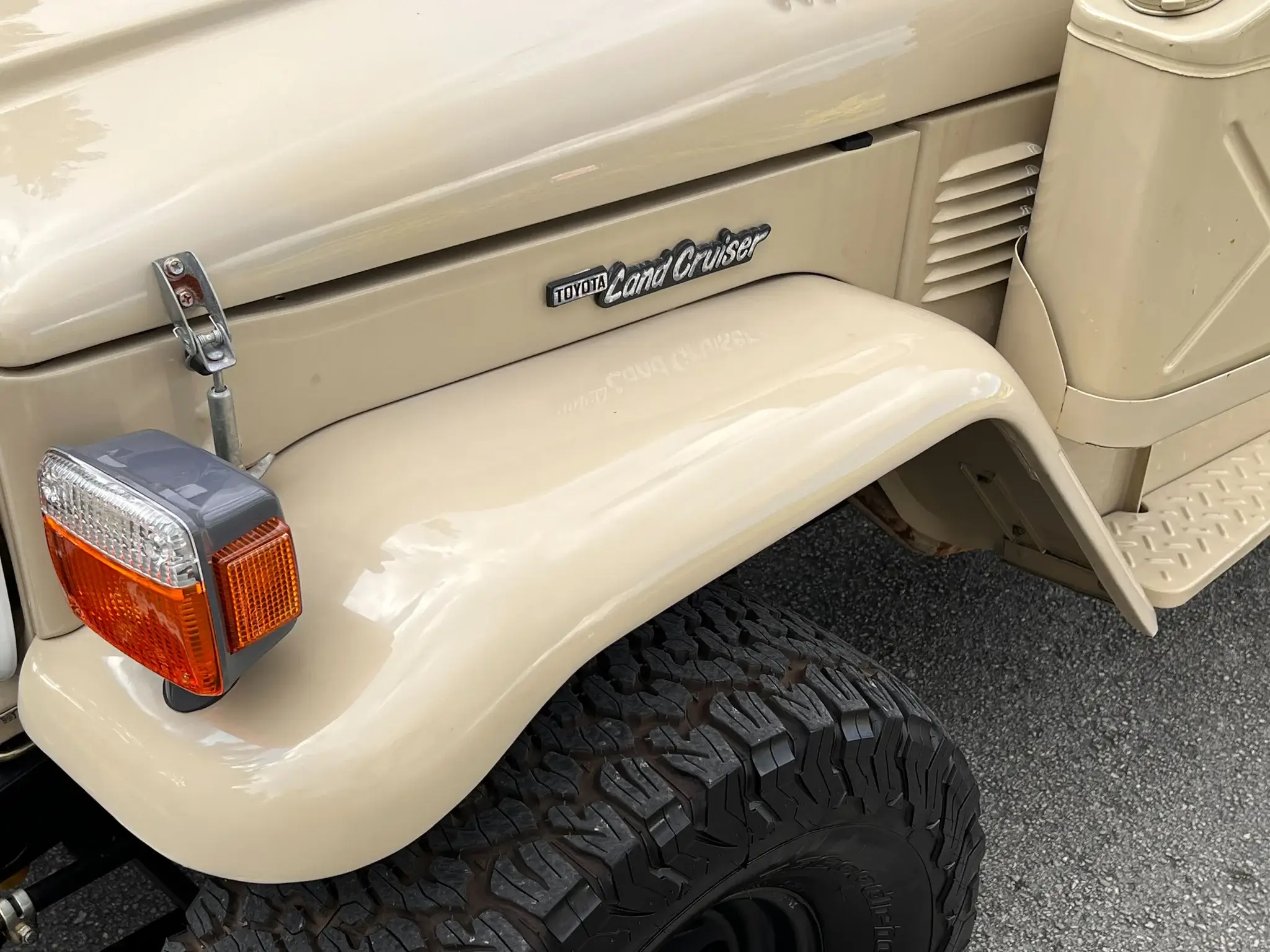 1981 Toyota Land Cruiser FJ43 Crew Cab Pickup Conversion | PCARMARKET
