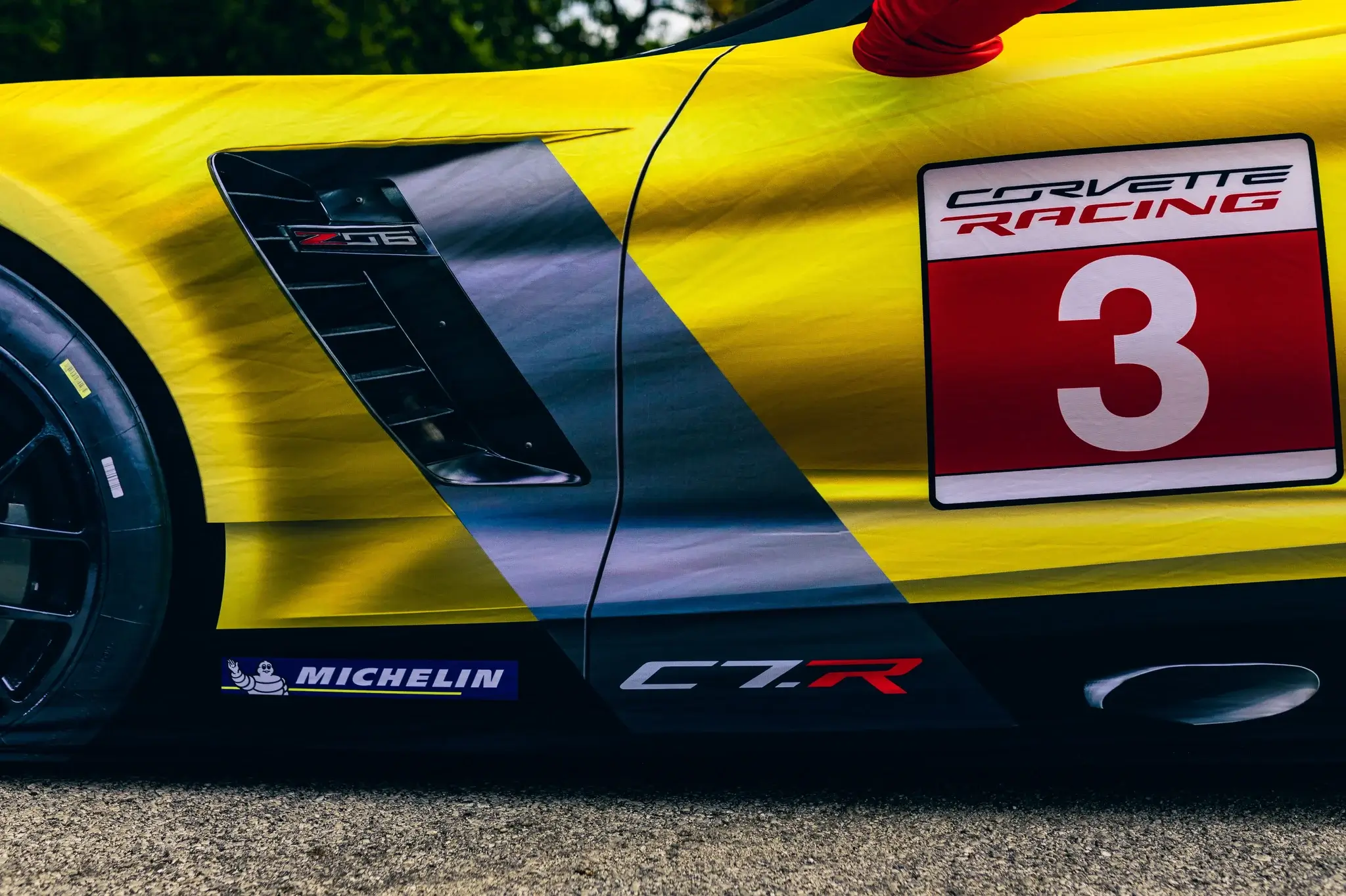 16k-Mile 2016 Chevrolet Corvette C7.R Edition 7-Speed | PCARMARKET