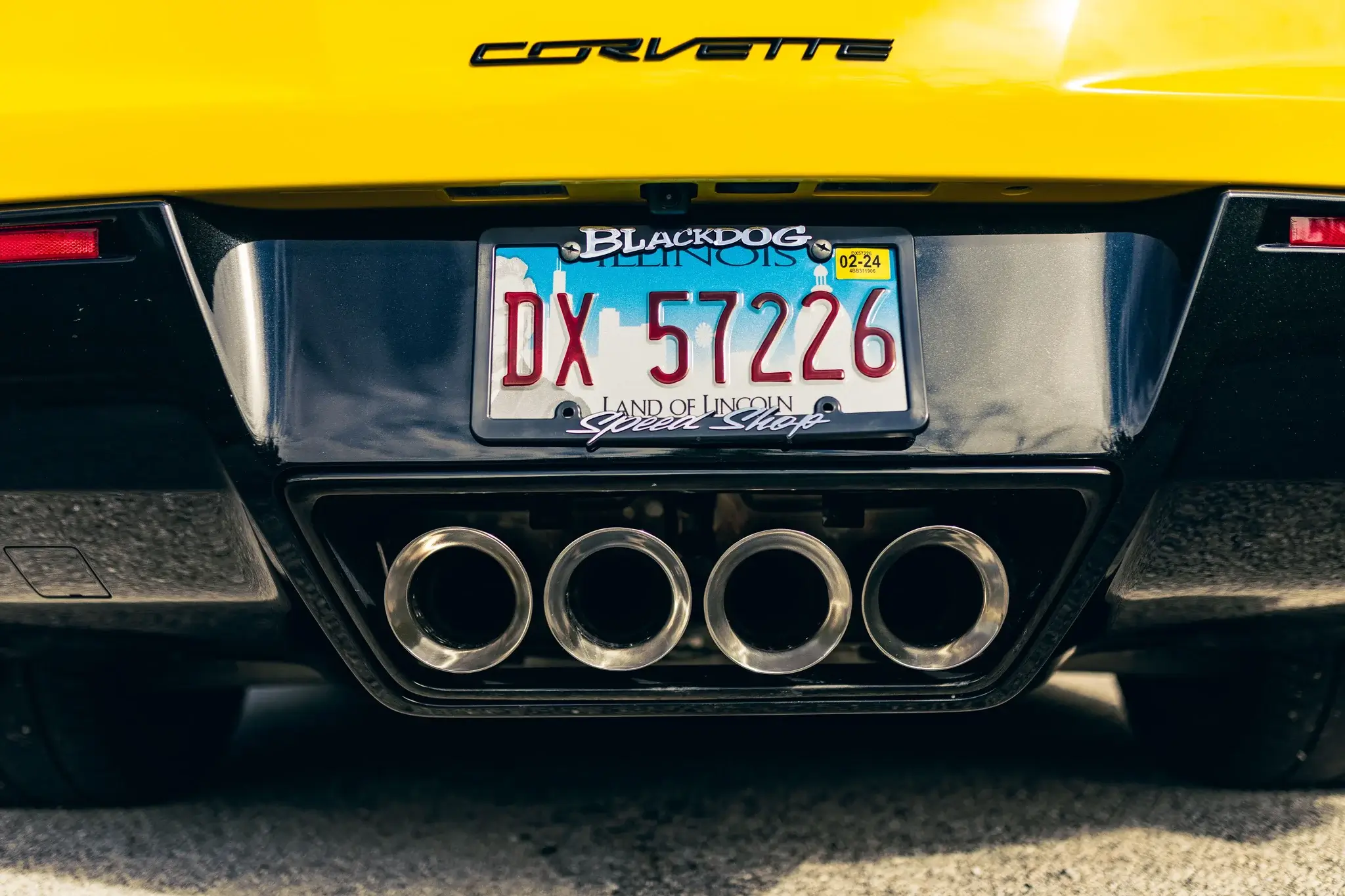 STREET 2016年11月号 16k-Mile 2016 Chevrolet Corvette C7.R Edition 7-Speed | PCARMARKET