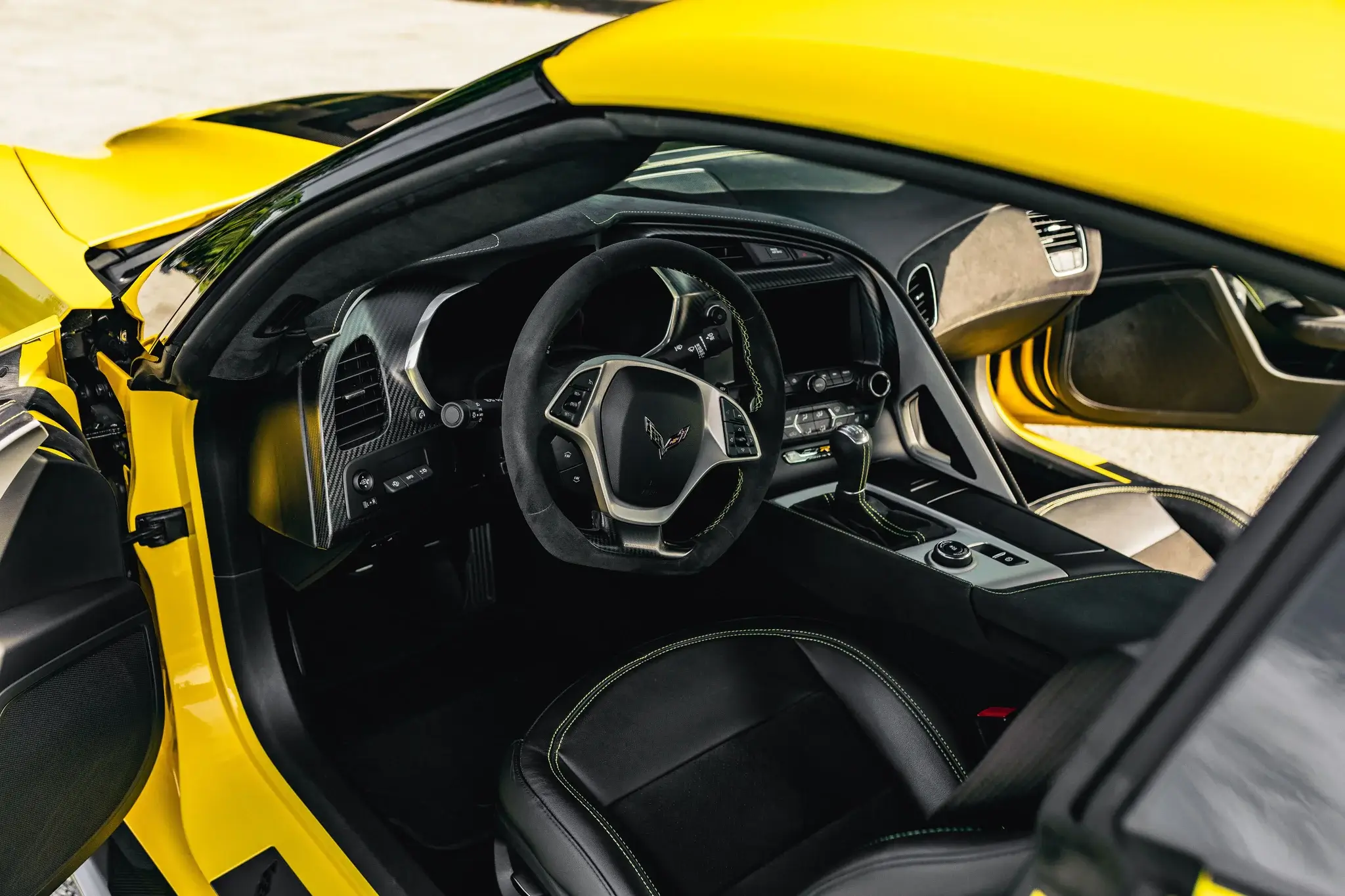 16k-Mile 2016 Chevrolet Corvette C7.R Edition 7-Speed | PCARMARKET