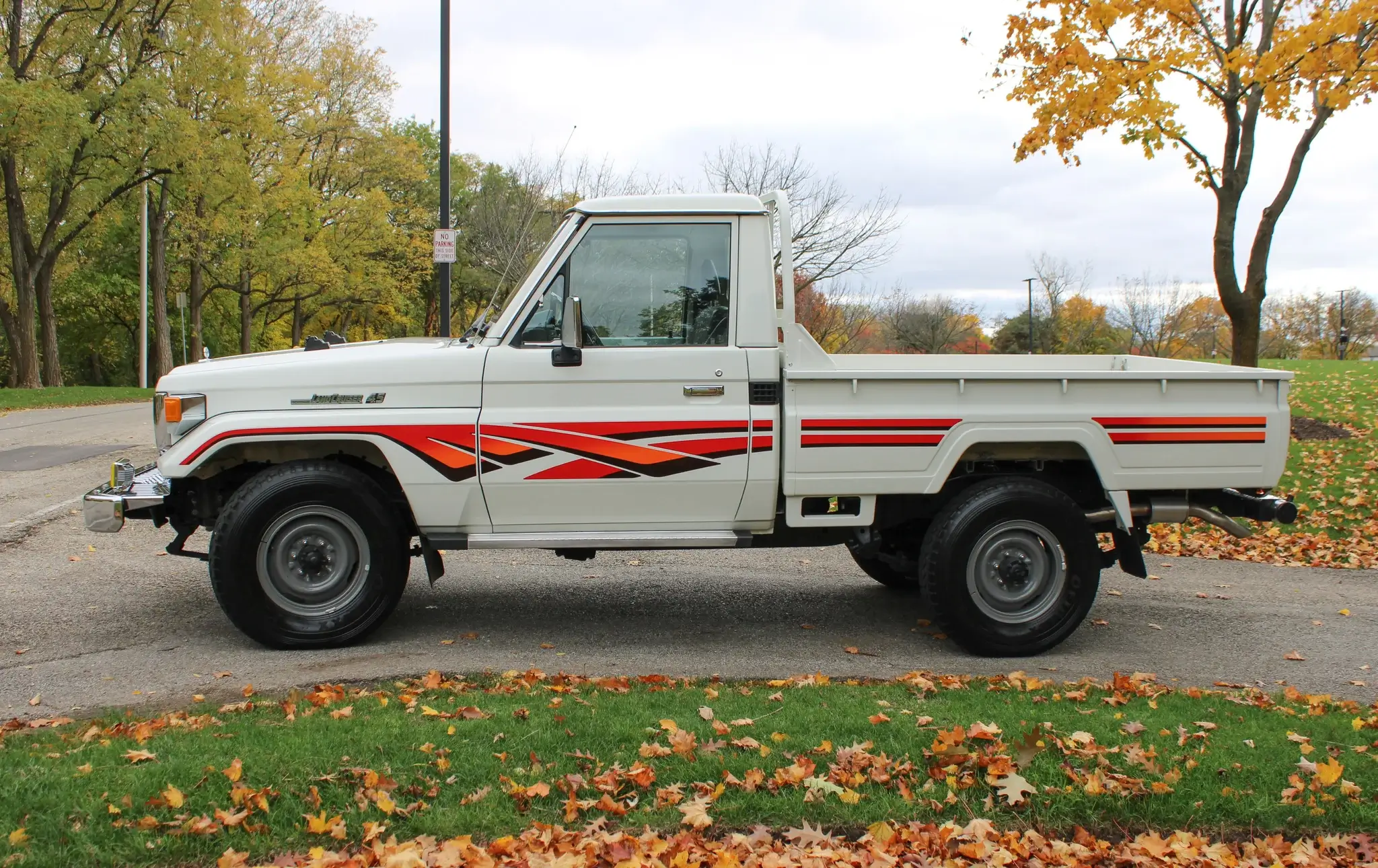 MP: 14k-Mile 1997 Toyota Land Cruiser FJZ75 Pickup 5-Speed