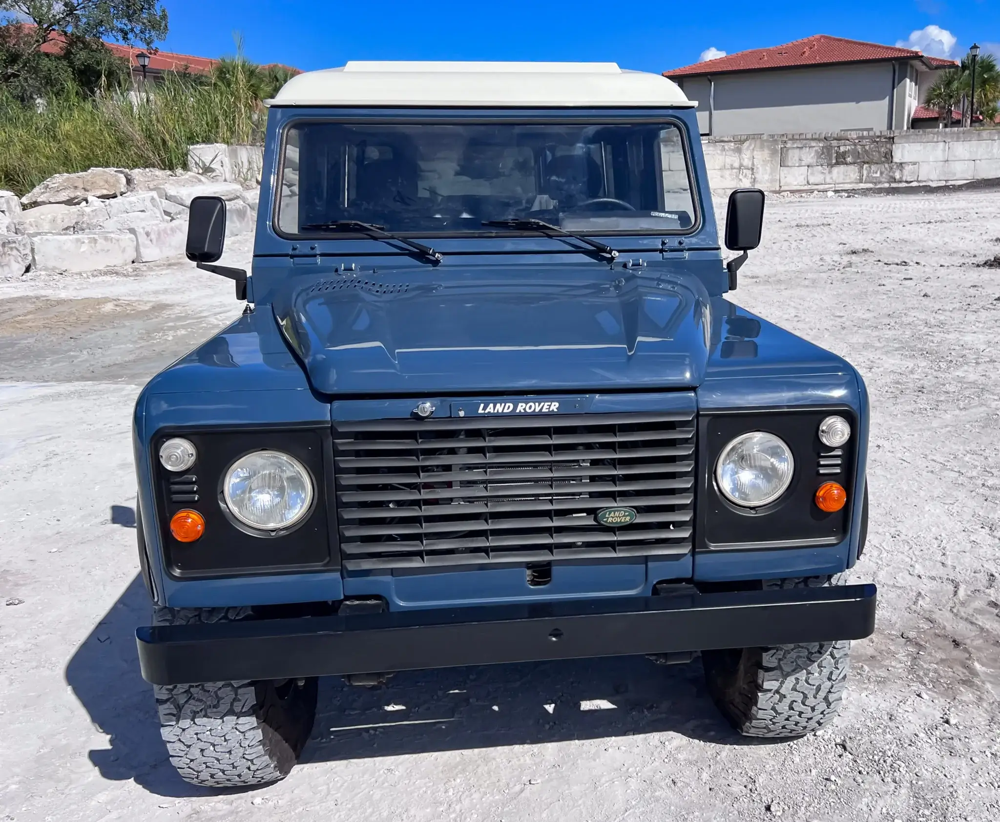 VSELBCMJ8AZ101304