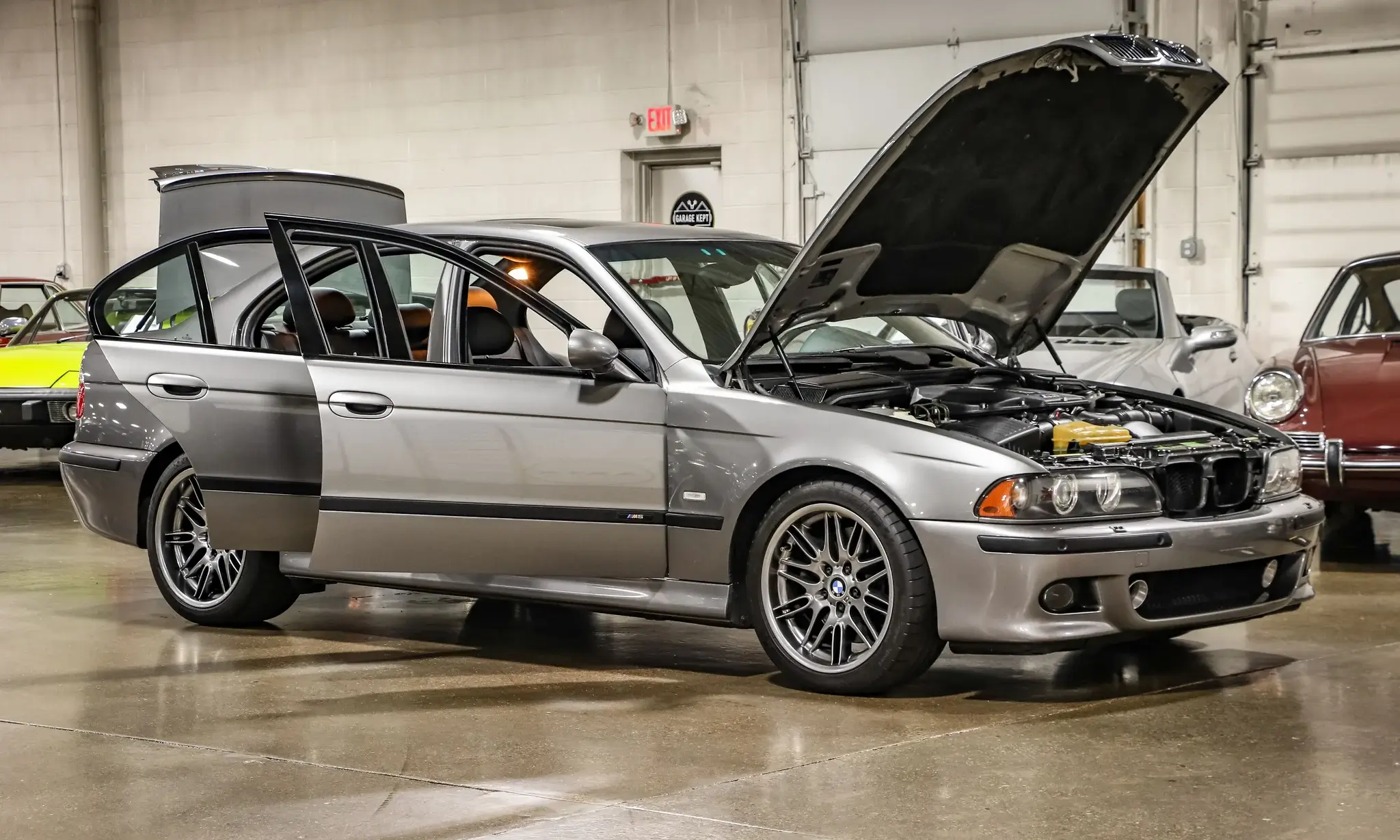 2002 BMW M5 | PCARMARKET