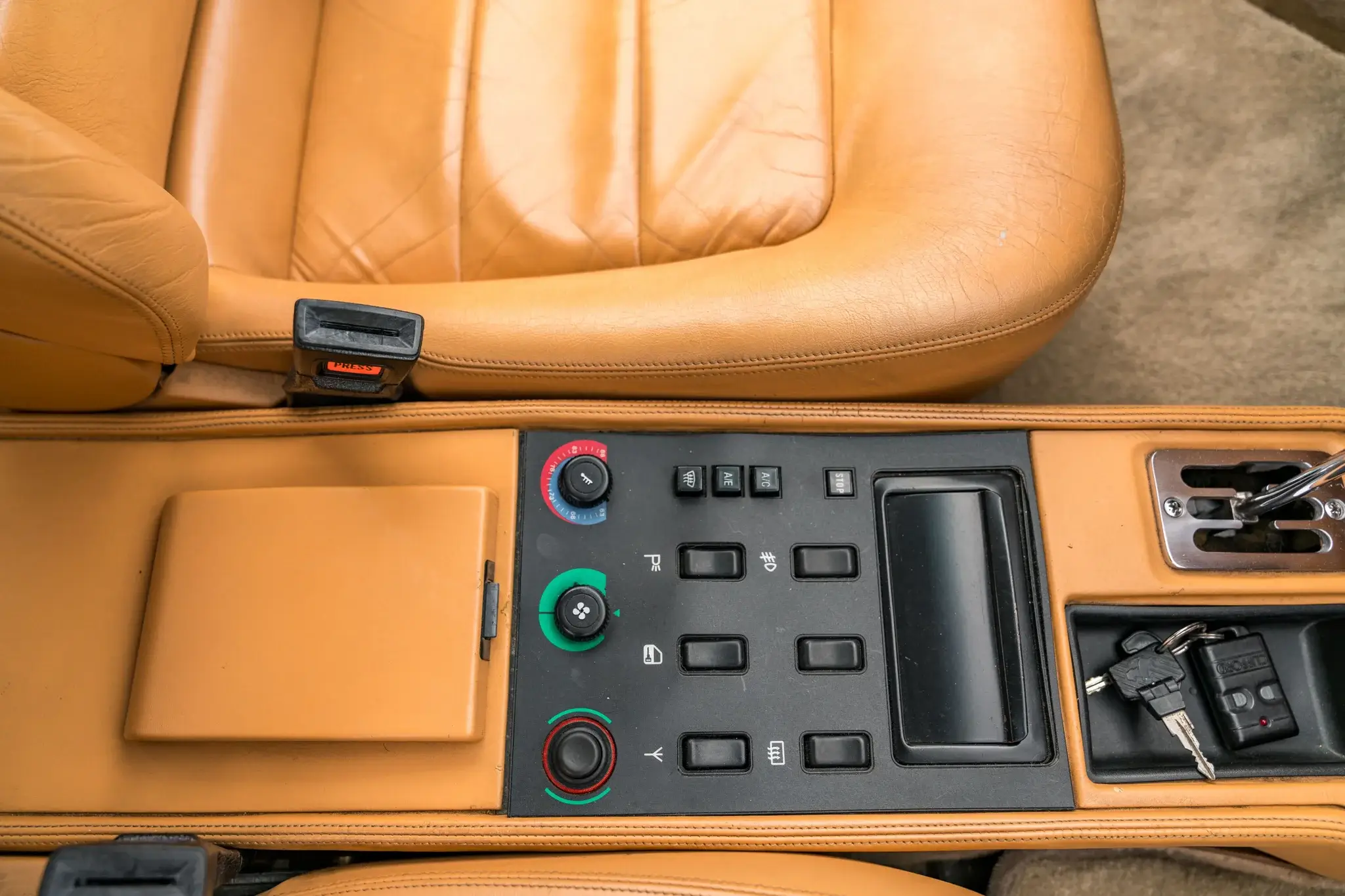 1989 Ferrari Mondial t Coupe 5-Speed | PCARMARKET