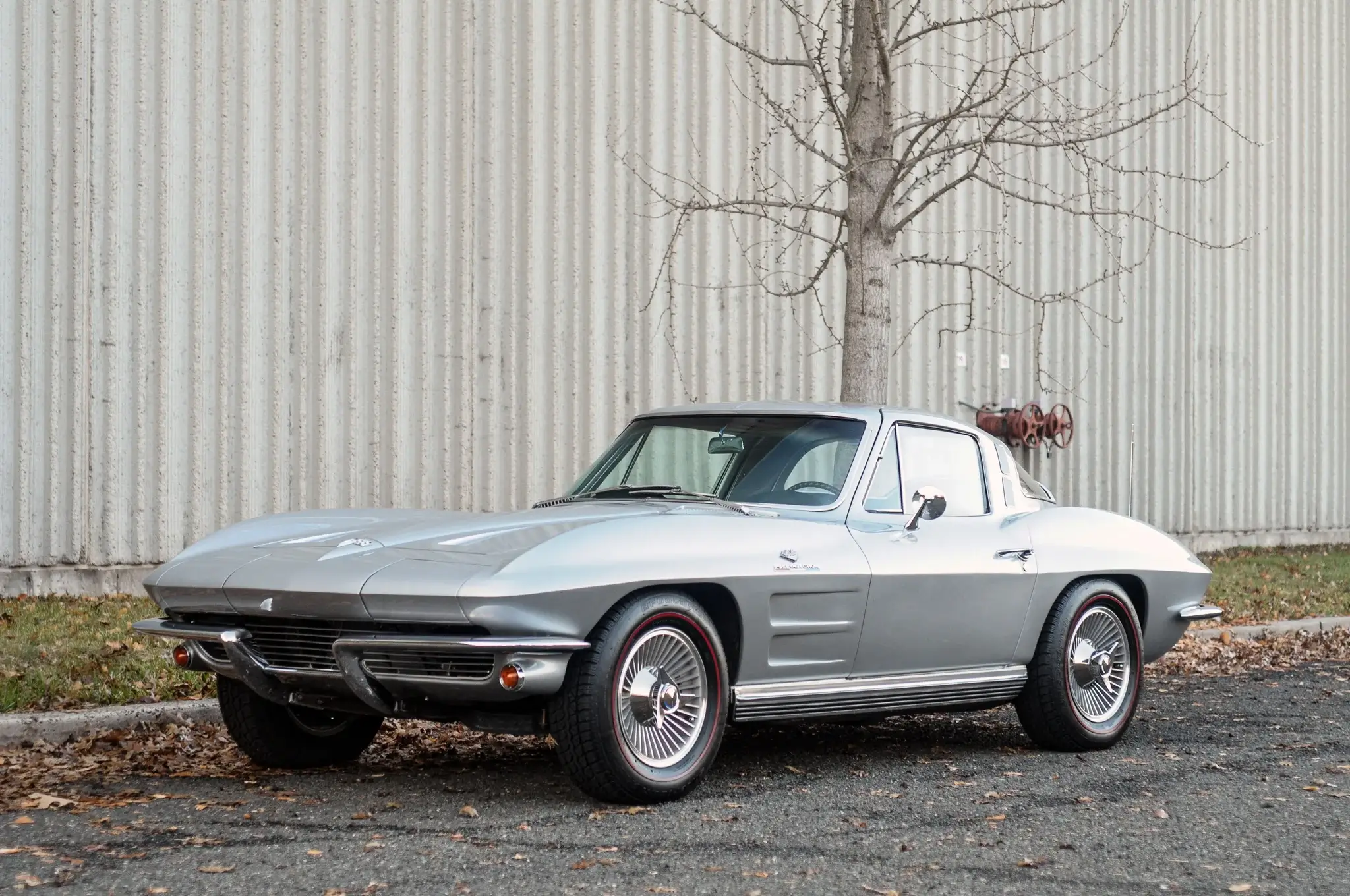 1964 Chevrolet Corvette Sting Ray 350 4-Speed | PCARMARKET