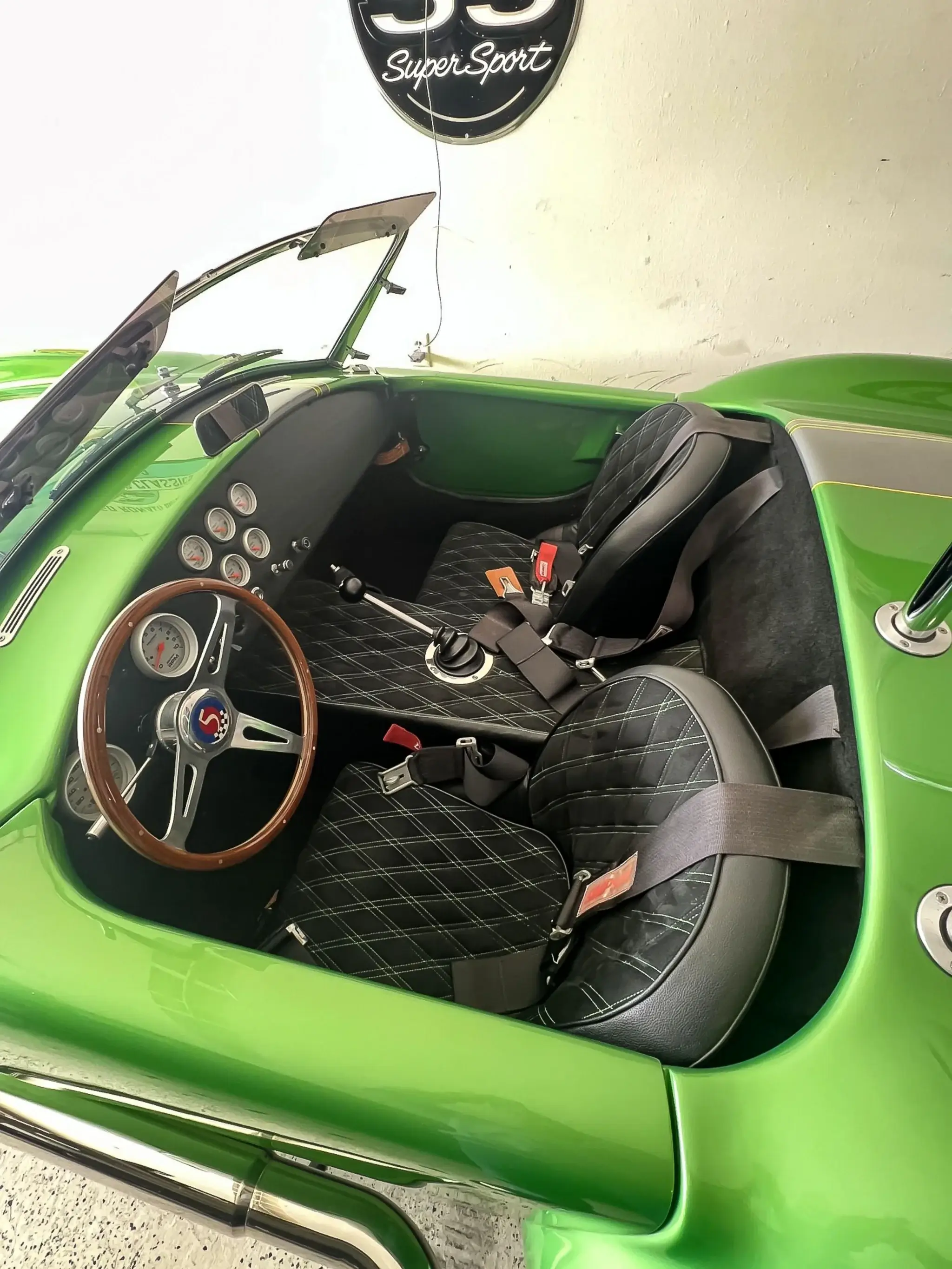 トンピリページ #222-2 #170-3 MP: Factory Five Racing Mk4 Roadster Coyote V8 | PCARMARKET