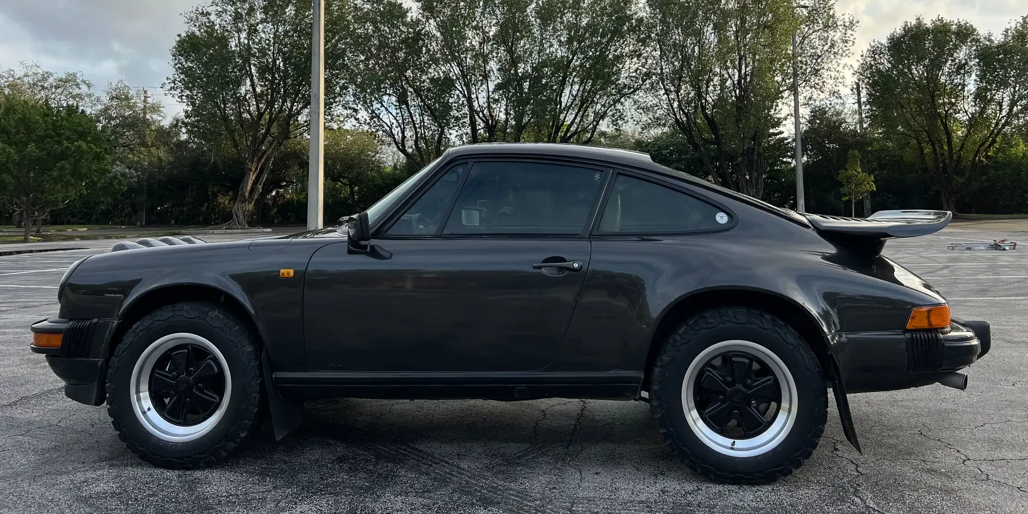 MP: 1980 Porsche 911SC Safari Custom | PCARMARKET