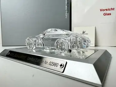 MP: Porsche Design Drivers Selection 1:43 Swarovski Limited