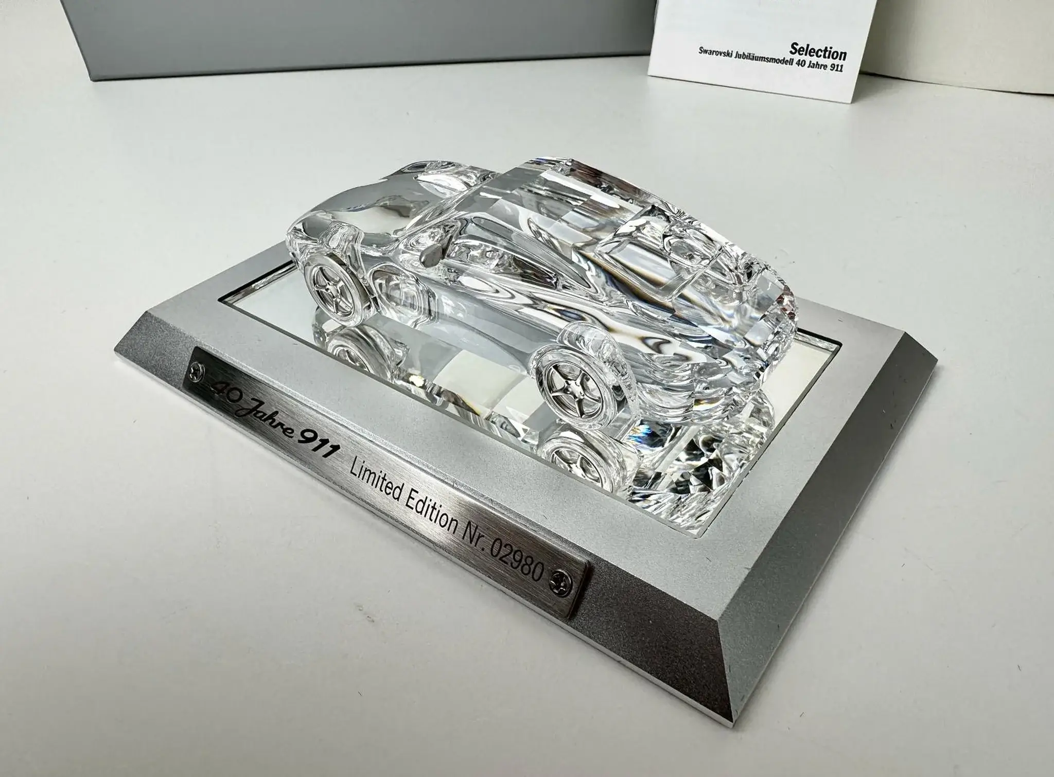 MP: Porsche Design Drivers Selection 1:43 Swarovski Limited