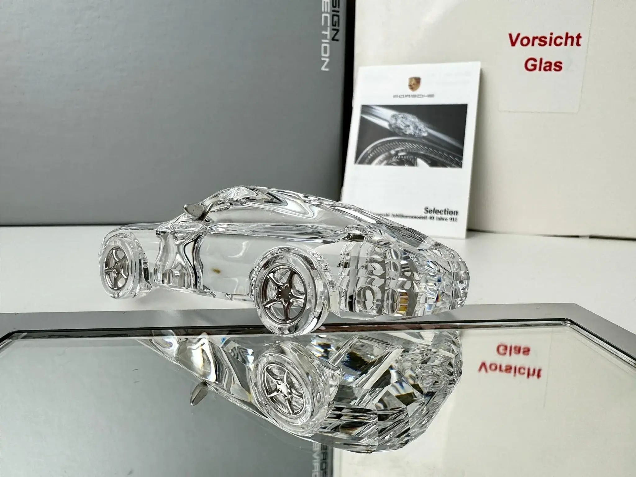 スワロフスキー 「40 year 911 Limited Edition」 MP: Porsche Design Drivers Selection 1:43 Swarovski Limited