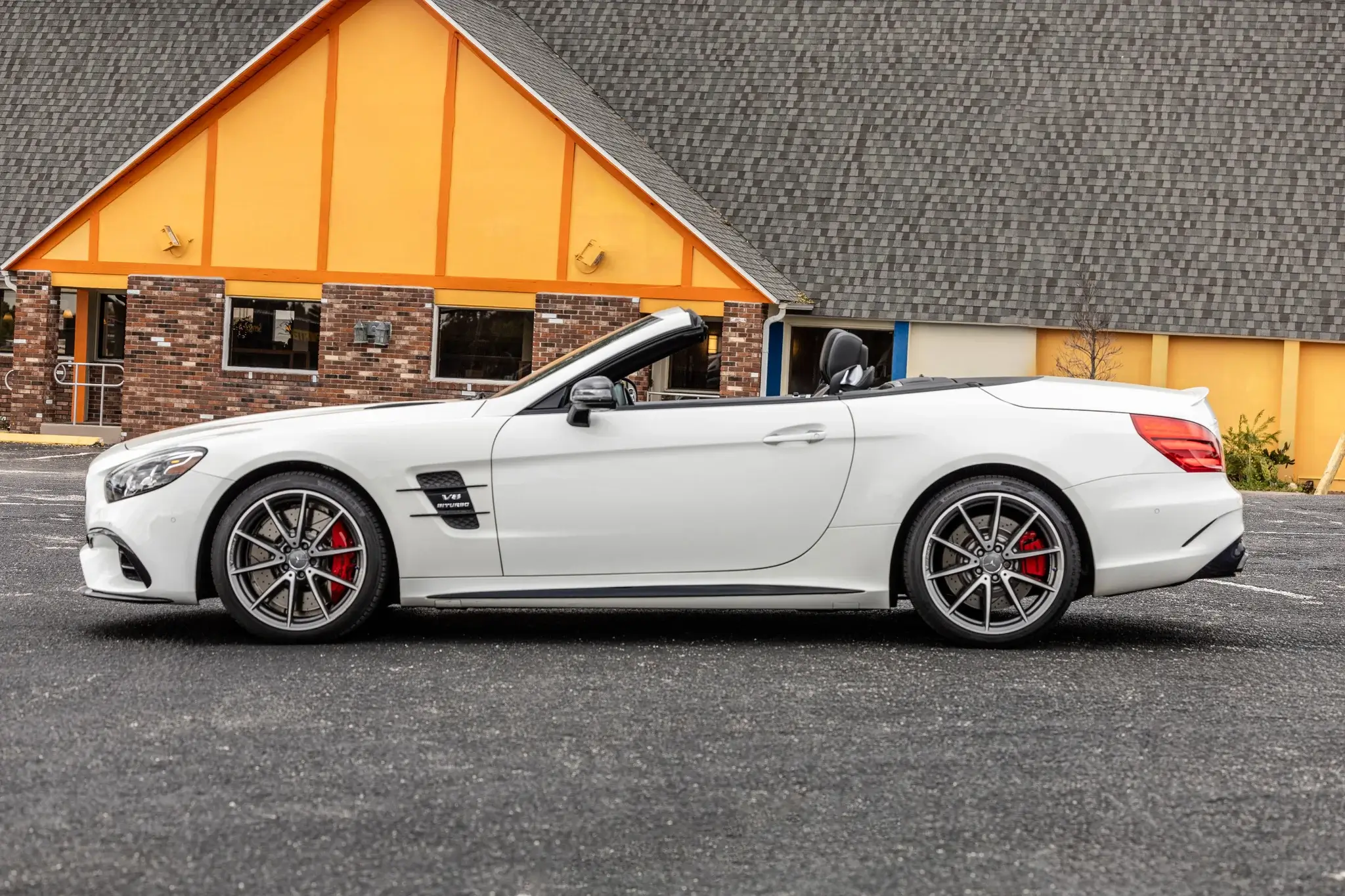 MP: 15k-Mile 2017 Mercedes-Benz SL63 AMG | PCARMARKET