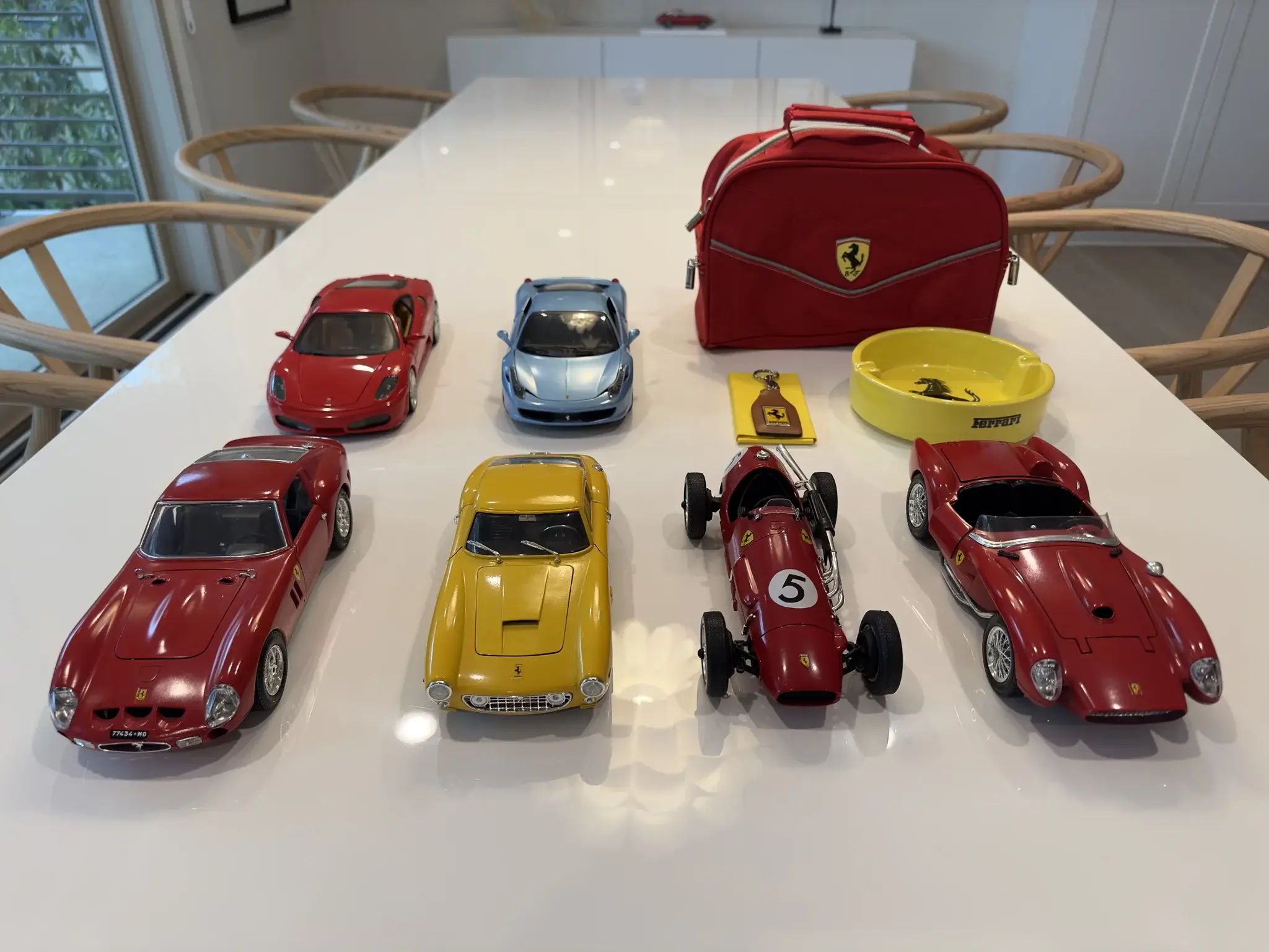 フェラーリ 切手　FERRARI PHILATELIC COLLECTION フェラーリ 切手FERRARI PHILATELIC COLLECTION