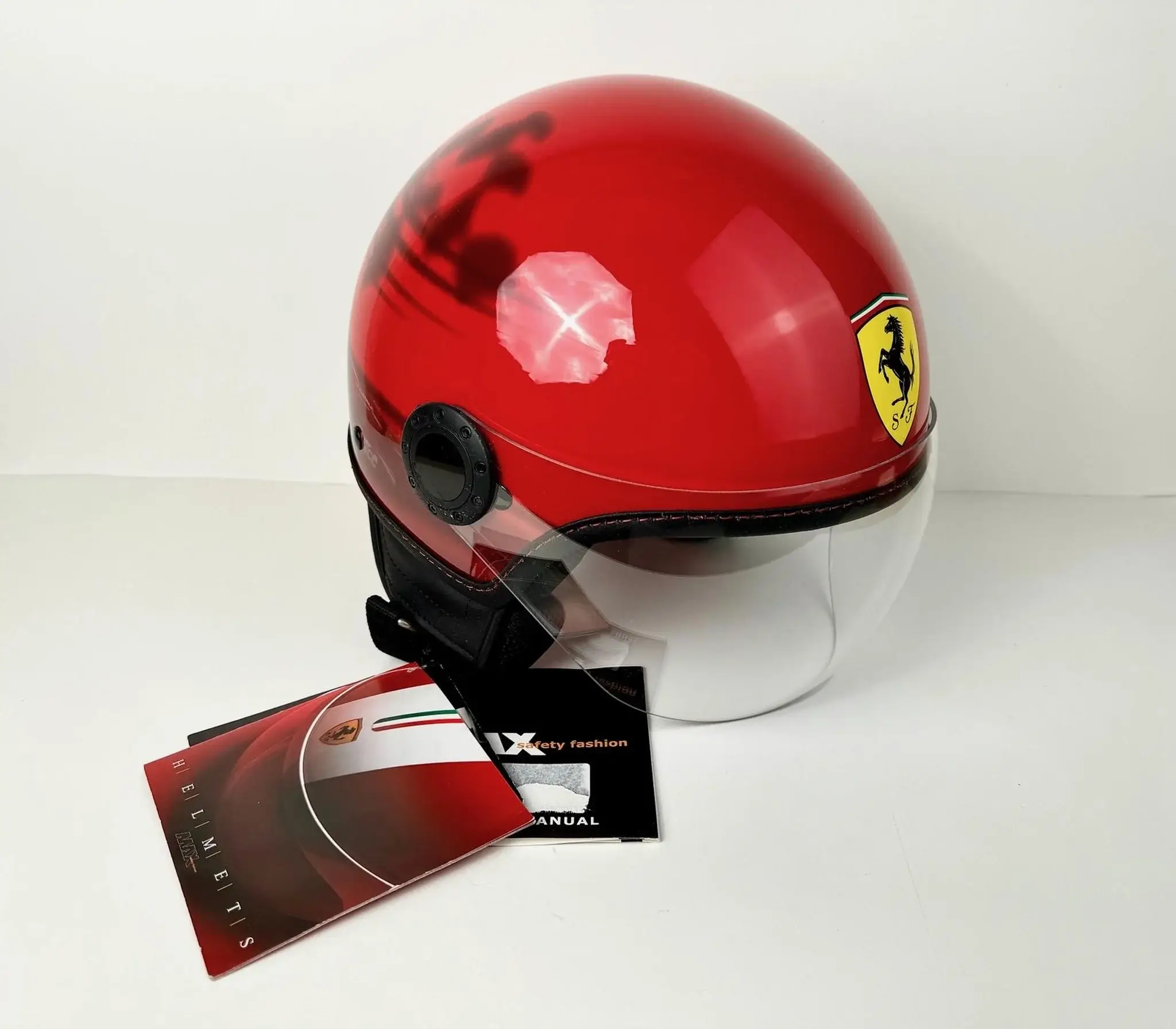 No Reserve Ferrari F60 Helmet | PCARMARKET