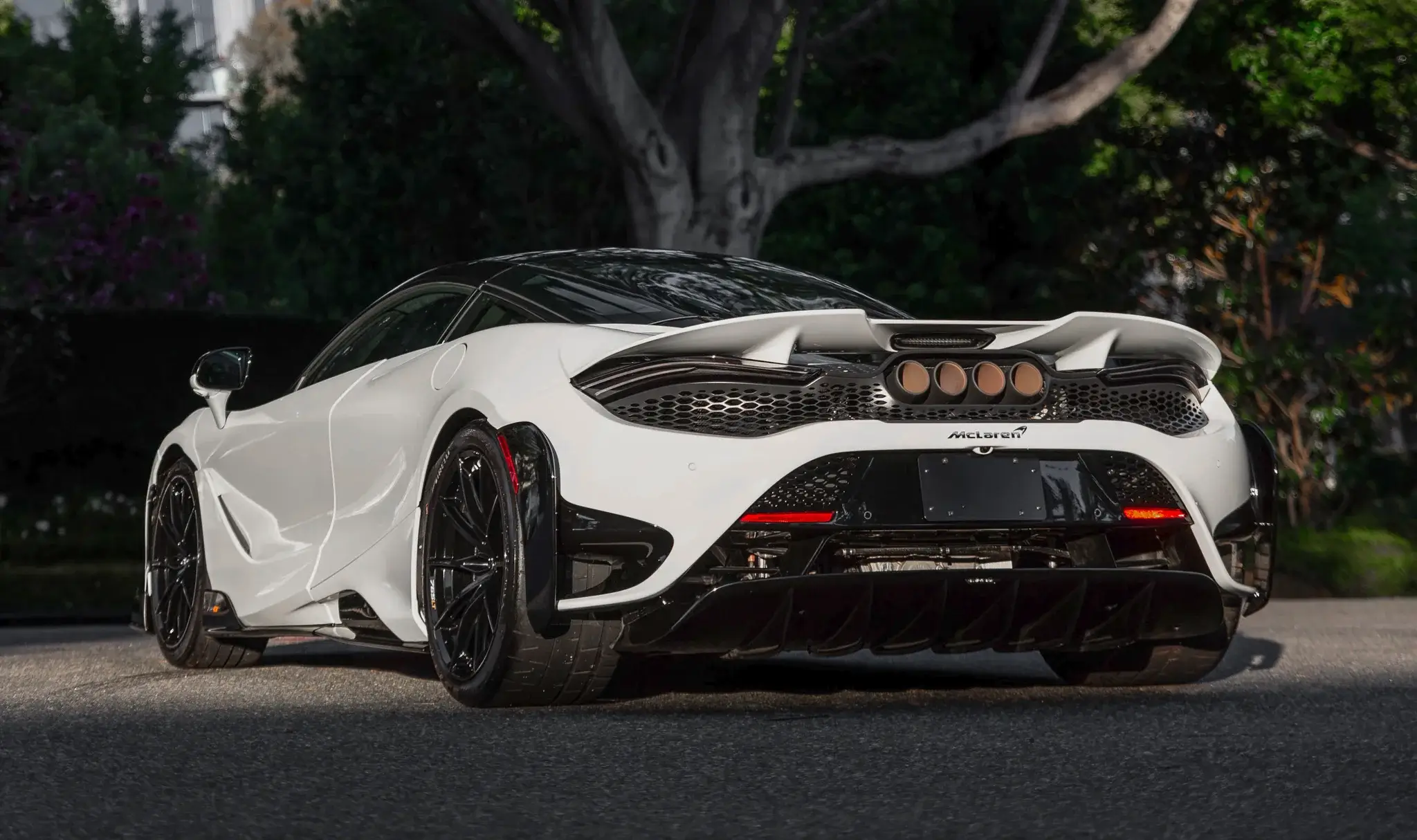 2k-Mile 2021 McLaren 765LT Coupe | PCARMARKET