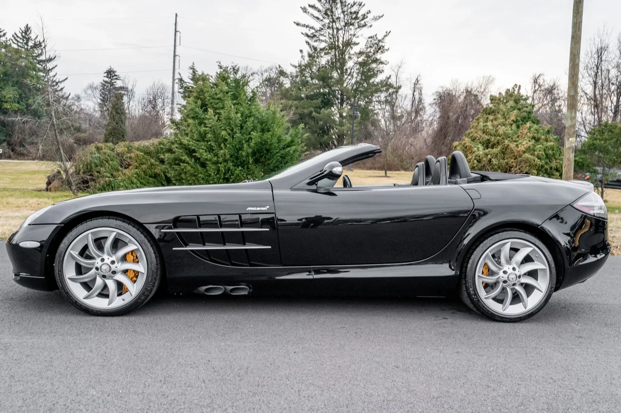 MP: 10k-Mile 2008 Mercedes-Benz SLR McLaren Roadster | PCARMARKET