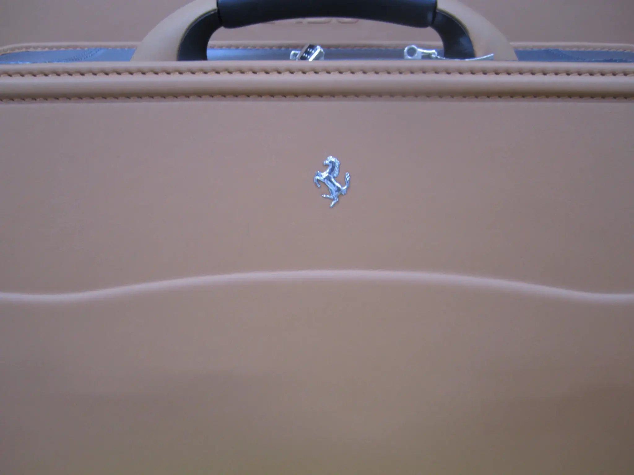 MP: Five Piece Ferrari F430 Luggage Set by Schedoni | PCARMARKET