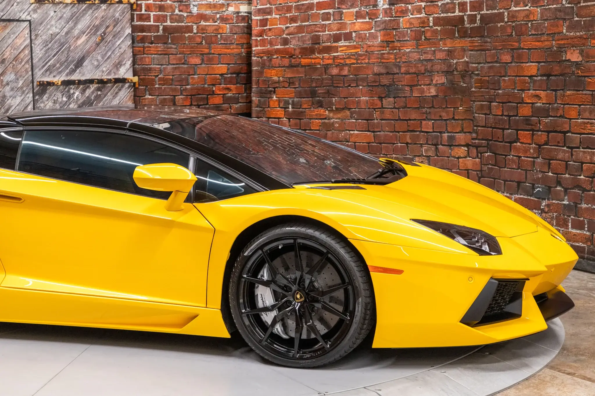 Lamborghini Aventador Roadster 2015 限定版 Lamborghini Aventador Roadster 2015 限定版 2015 Lamborghini