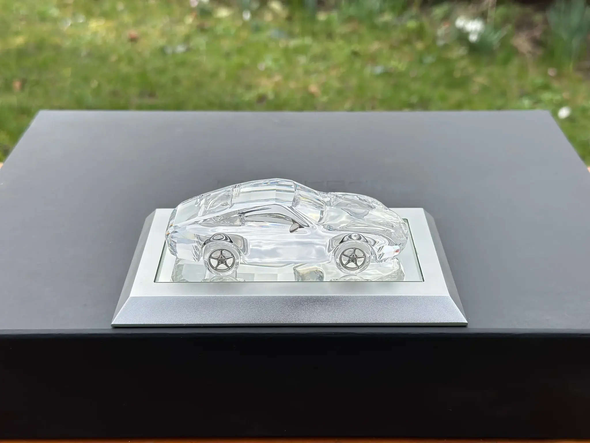 No Reserve Porsche Design Drivers Selection 1:43 Swarovski Limited