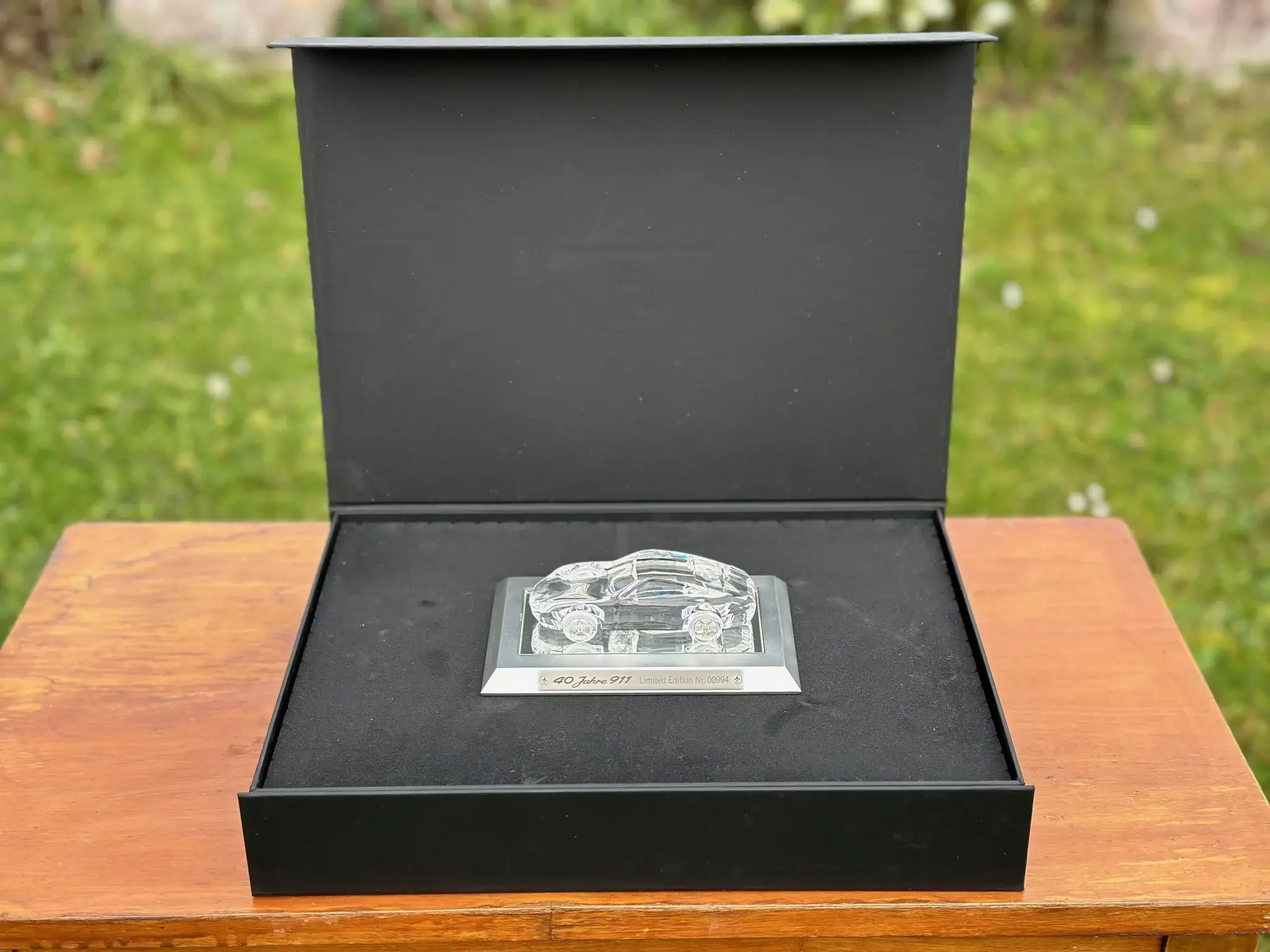 No Reserve Porsche Design Drivers Selection 1:43 Swarovski Limited