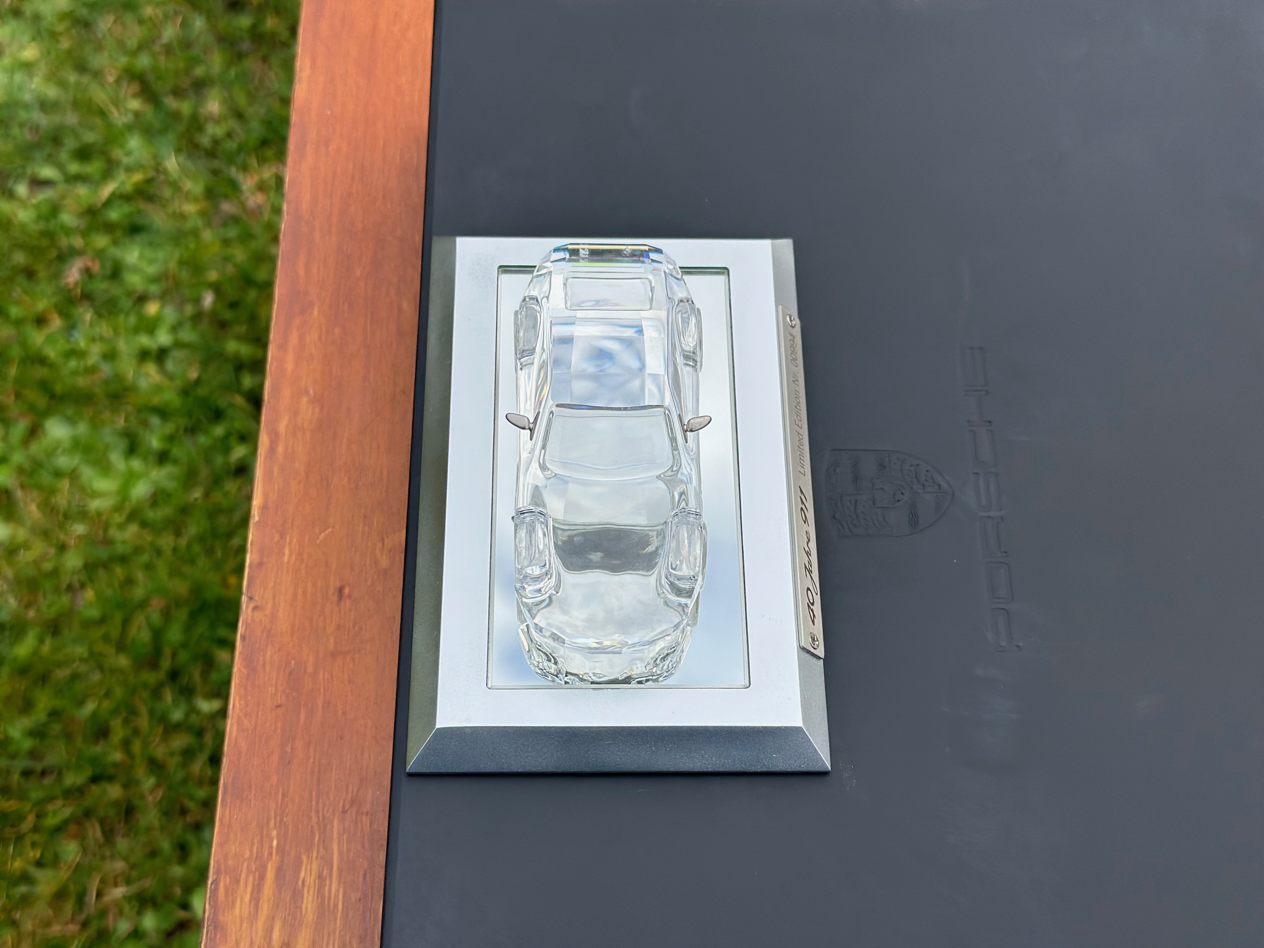 No Reserve Porsche Design Drivers Selection 1:43 Swarovski Limited