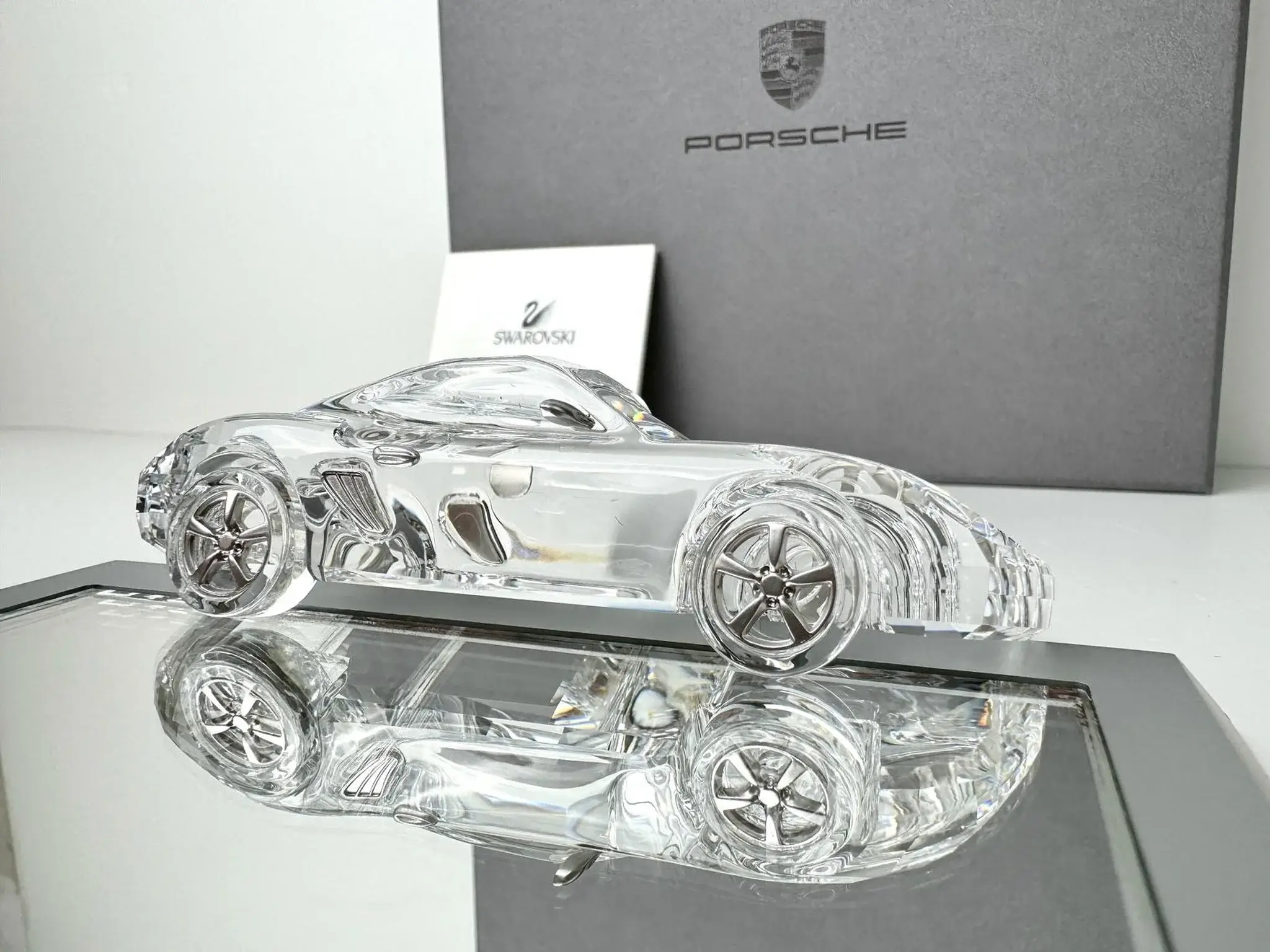 置物 Swarovski / Crystal Porsche Cayman S No Reserve Porsche Design Drivers Selection 1:43 Swarovski Crystal