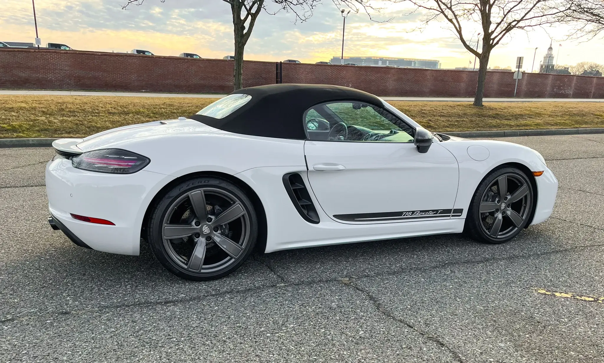 2021 Porsche 718 Boxster T | PCARMARKET