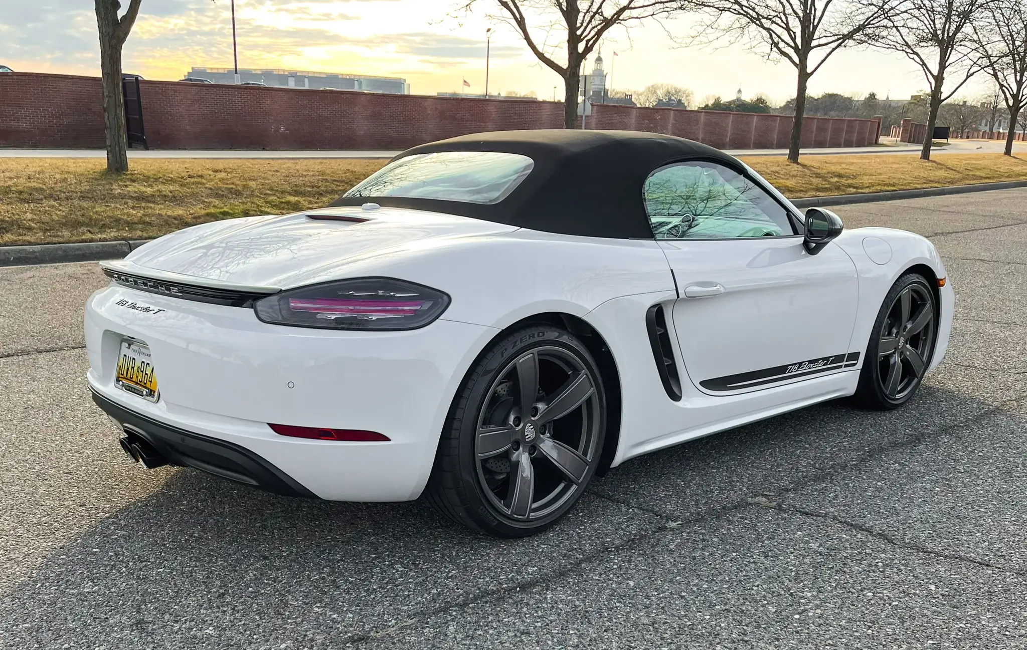 2021 Porsche 718 Boxster T | PCARMARKET