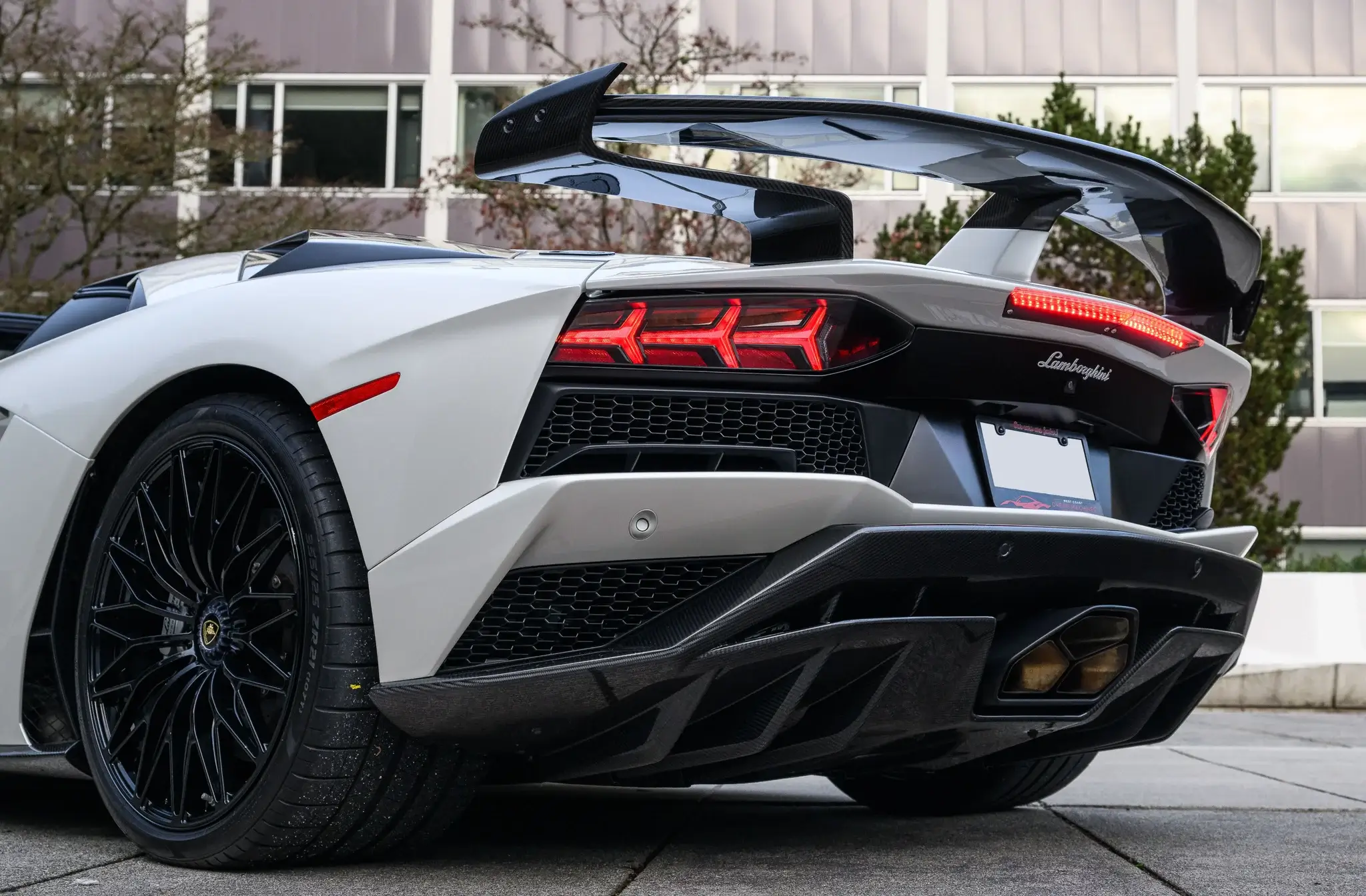 MP: 10k-Mile 2019 Lamborghini Aventador S Roadster LP740-4