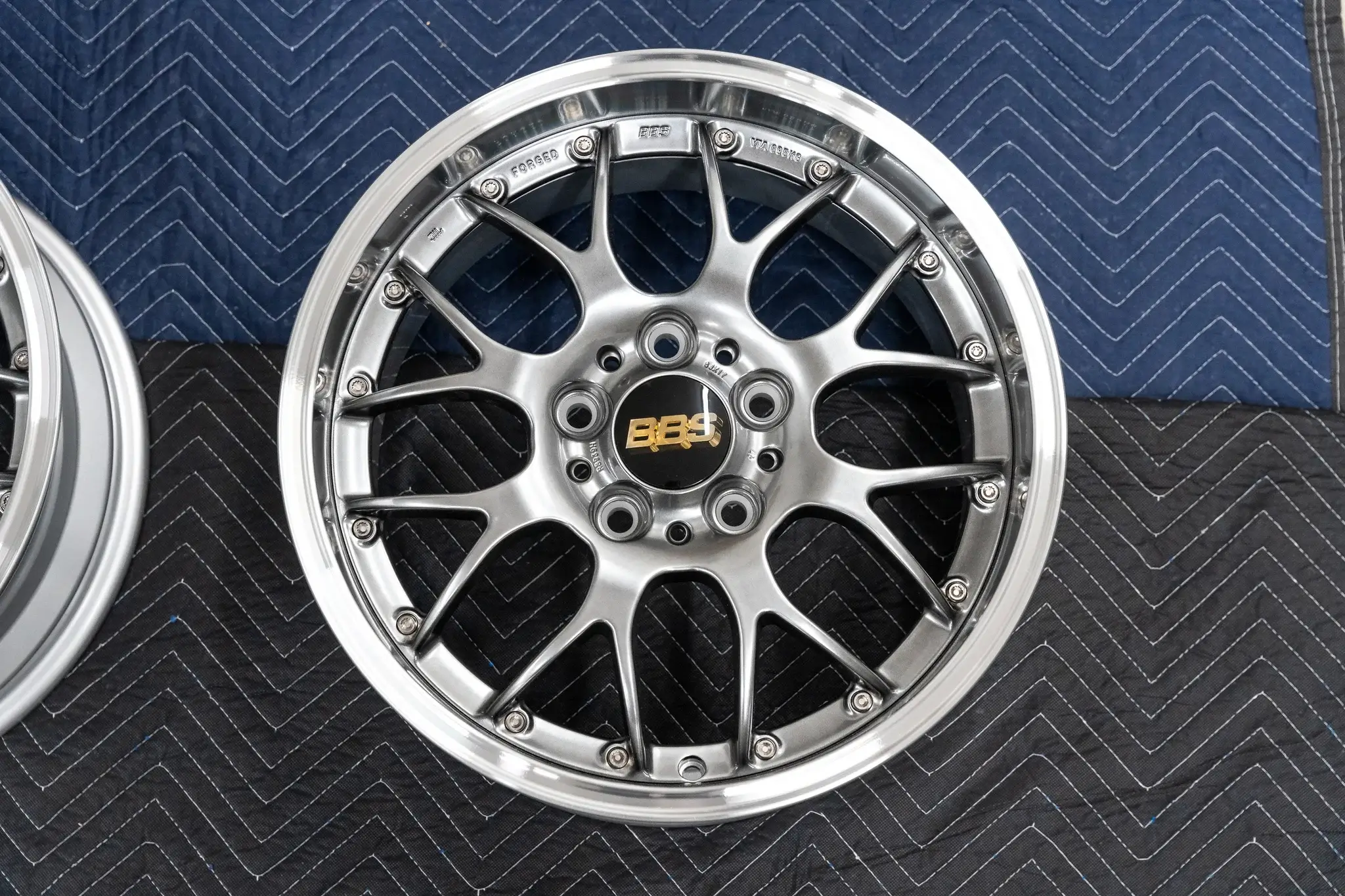 MP: Set of Six 17” x 8” BBS RG-R Wheels | PCARMARKET