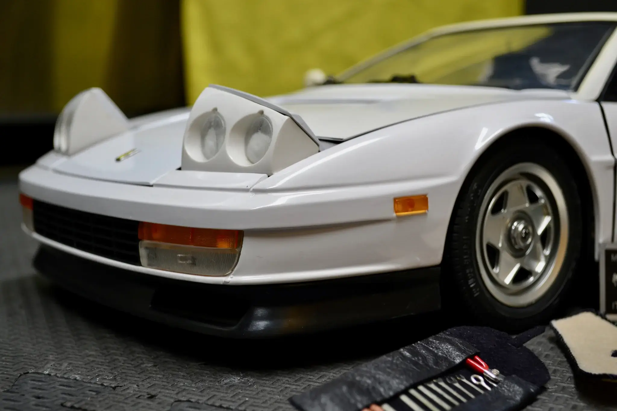 MP: 1:8 Scale Ferrari Testarossa Spider by Rivarossi | PCARMARKET