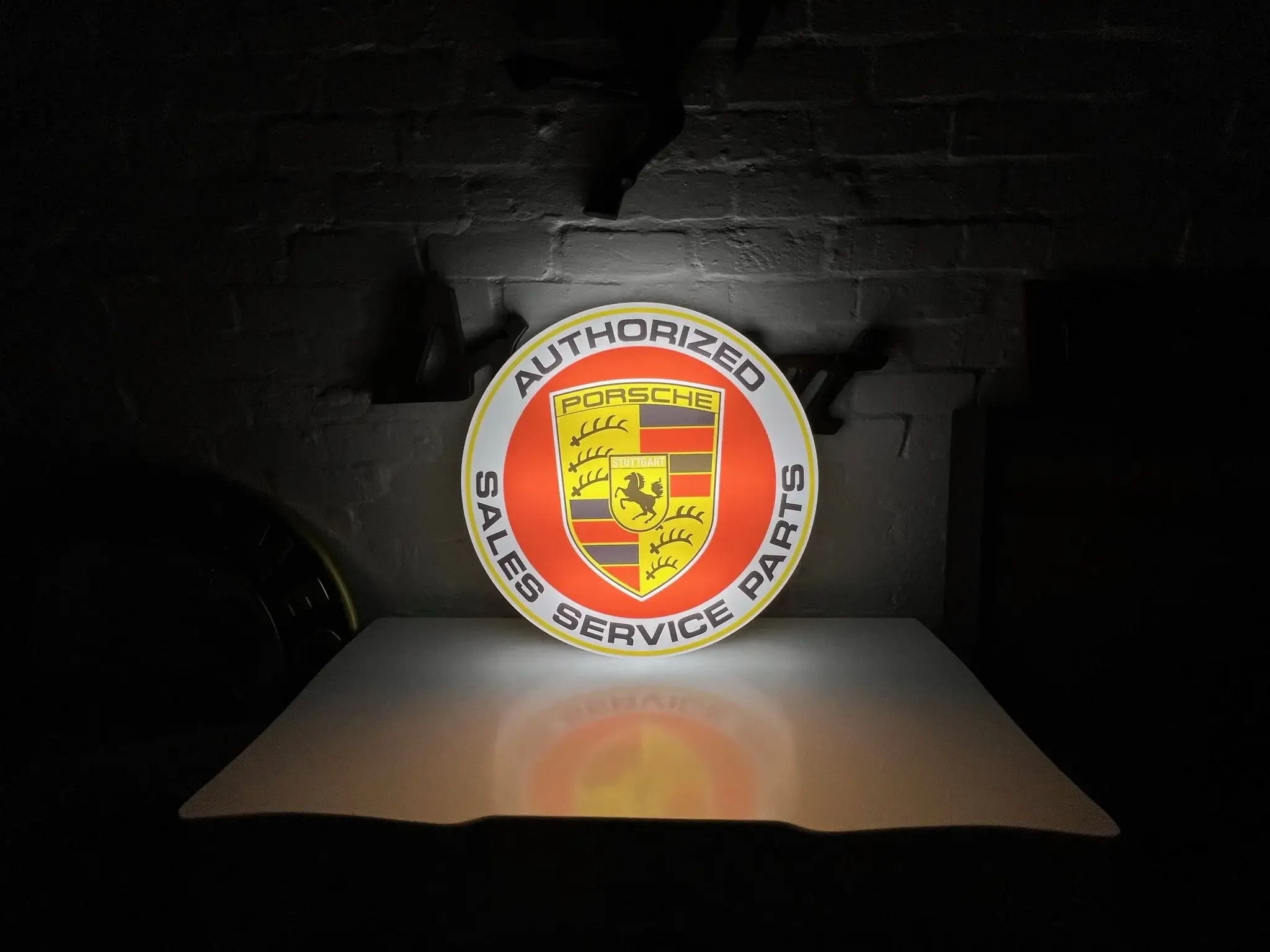 MP: Illuminated Reproduction Porsche Authorized Sales, Service