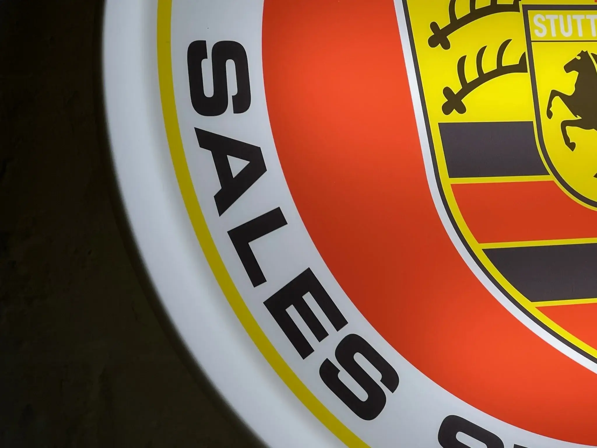 MP: Illuminated Reproduction Porsche Authorized Sales, Service