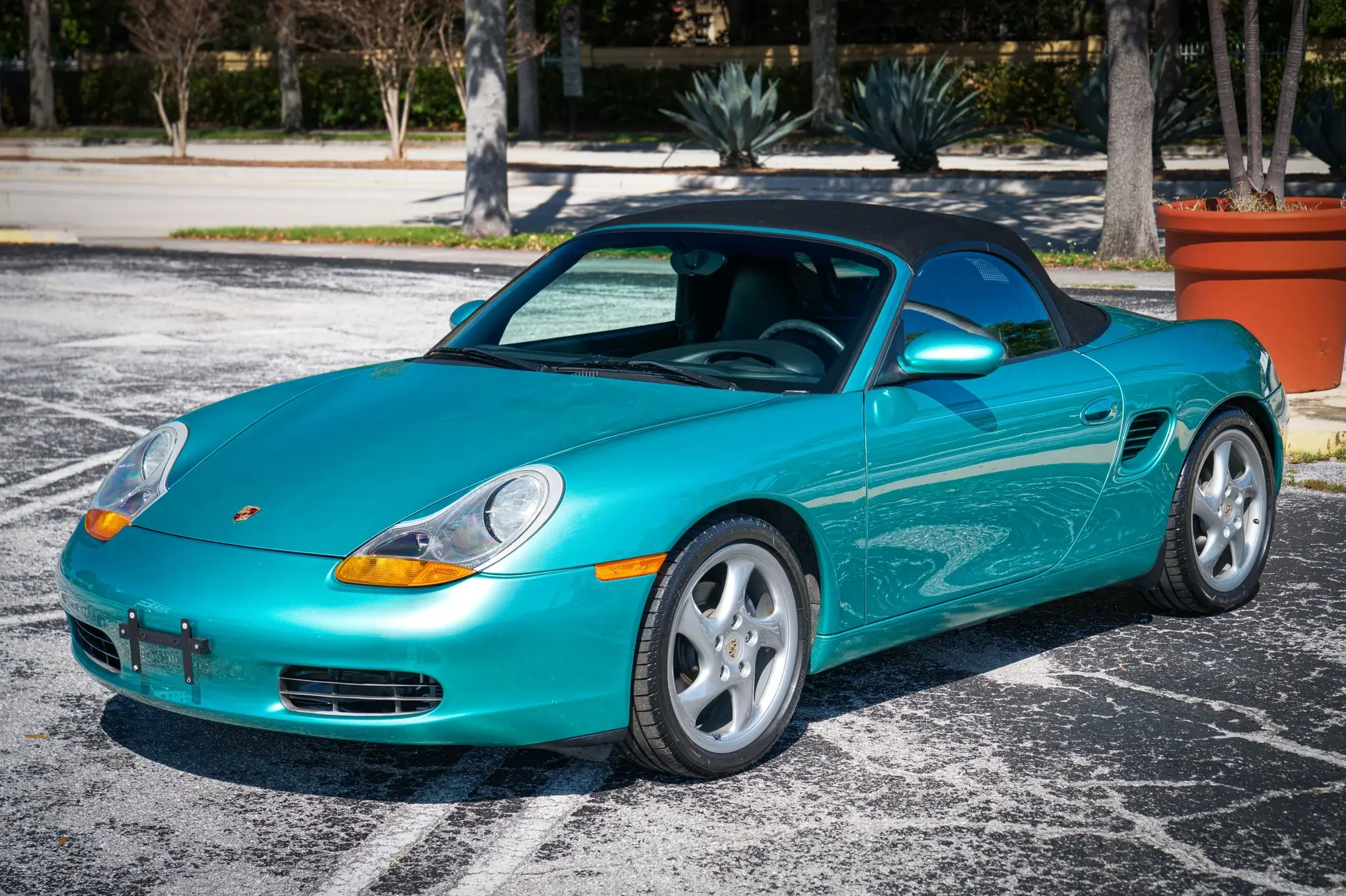 MP: 10k-Mile 1999 Porsche 986 Boxster 5-Speed | PCARMARKET