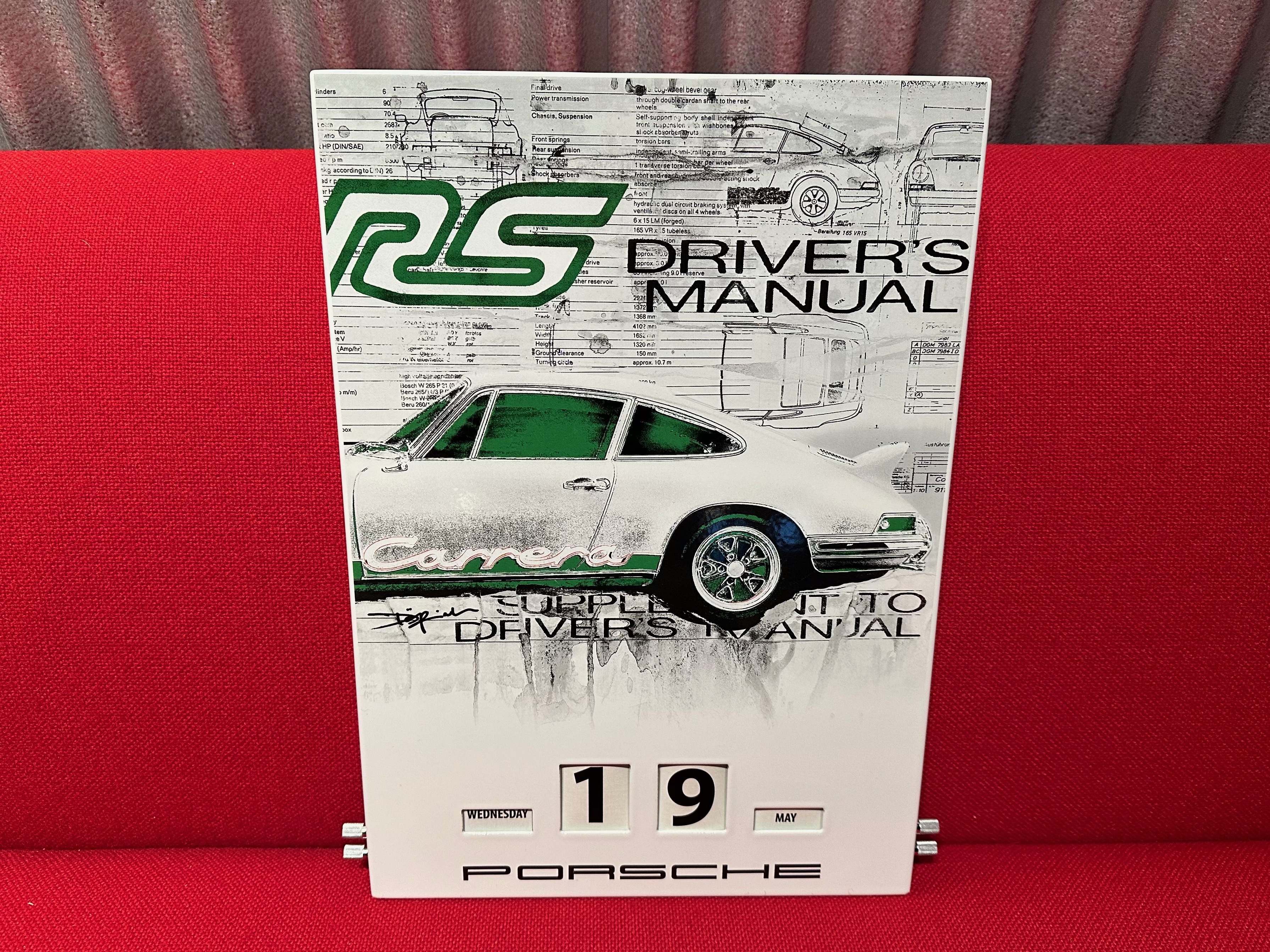 No Reserve Enamel Porsche Carrera RS 2.7 Perpetual Calendar w/ Original Box  | PCARMARKET