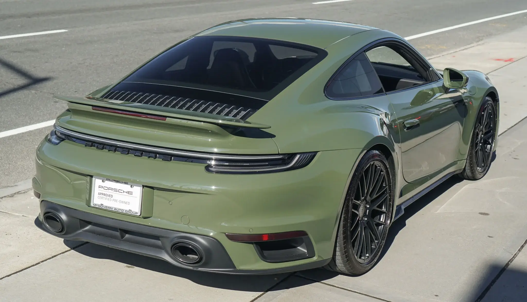 MP: 2k-Mile 2023 Porsche 992 Turbo Coupe Paint to Sample | PCARMARKET