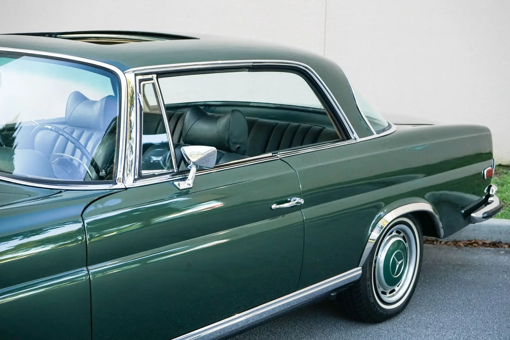 1971 Mercedes-Benz 280SE 3.5 Coupe | PCARMARKET