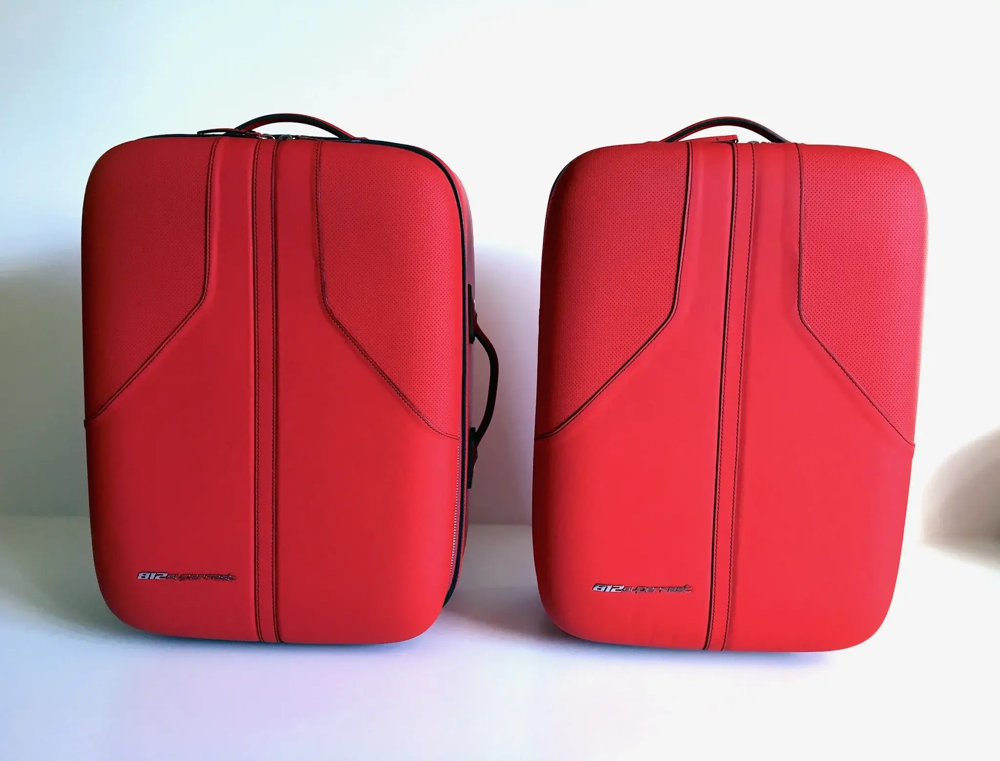 MP: Ferrari 812 Superfast Four-Piece Luggage Set | PCARMARKET