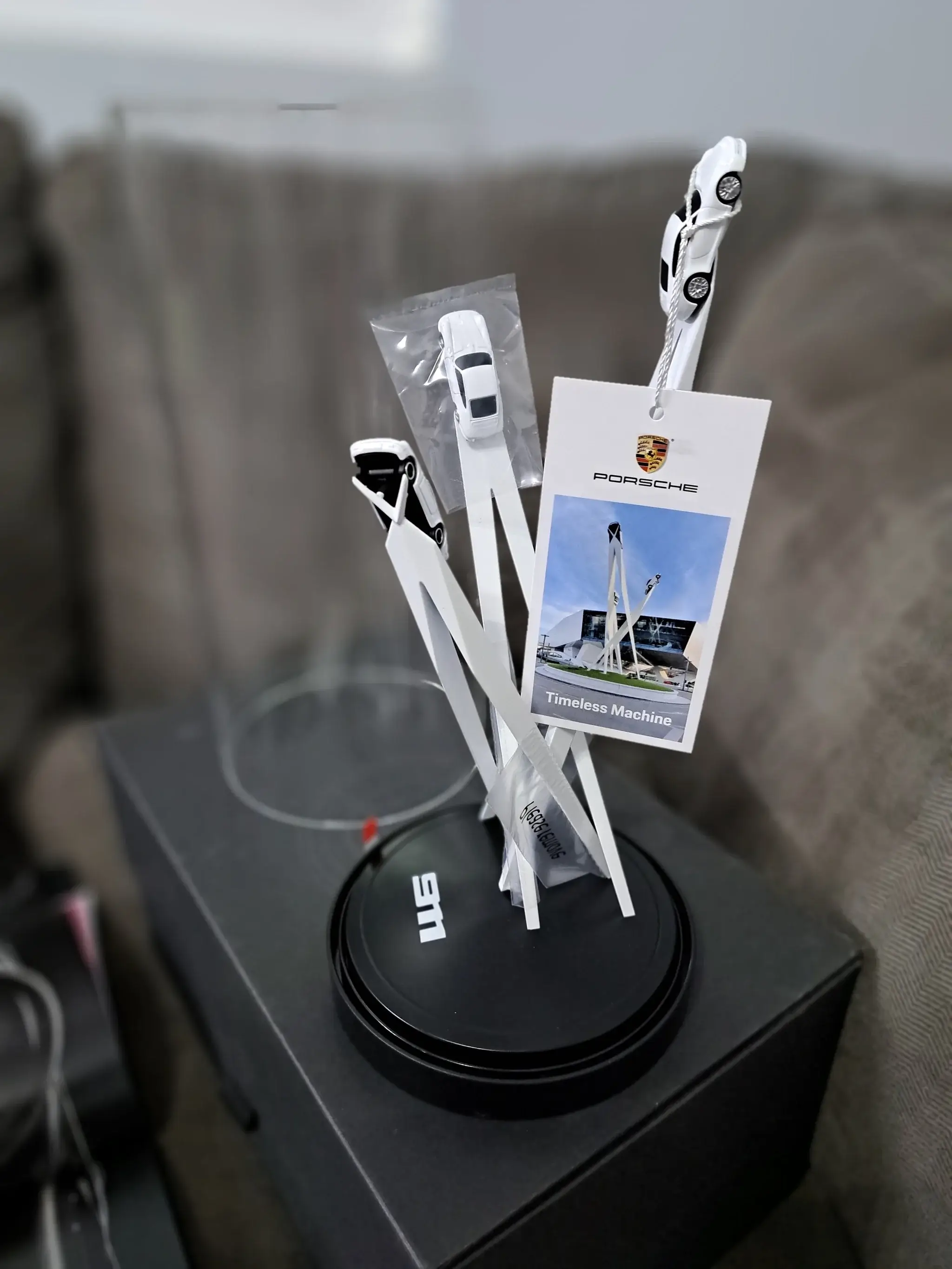 No Reserve Porsche Inspiration 911 Sculpture | PCARMARKET