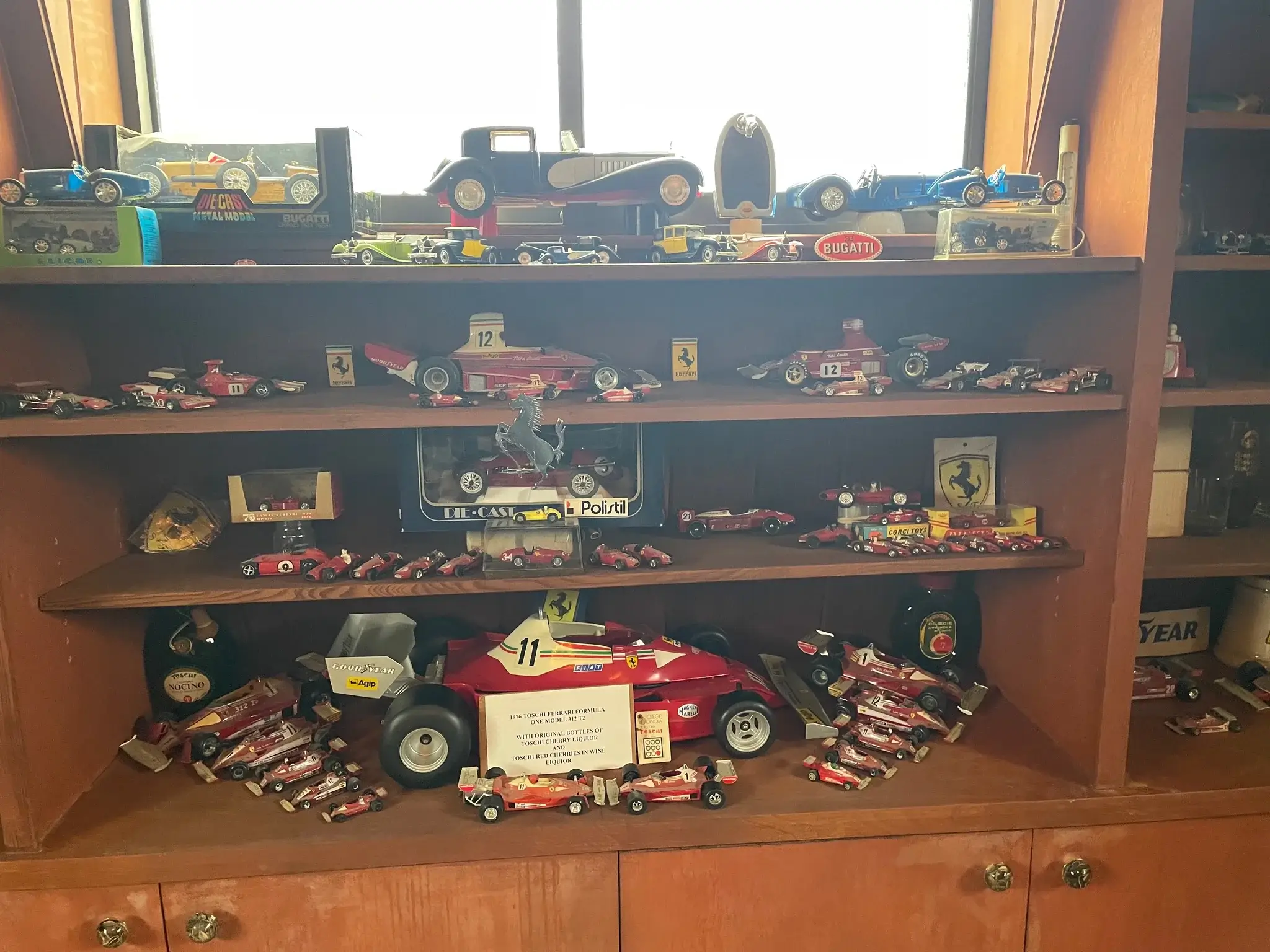 MP: Large Collection of Model Cars | PCARMARKET
