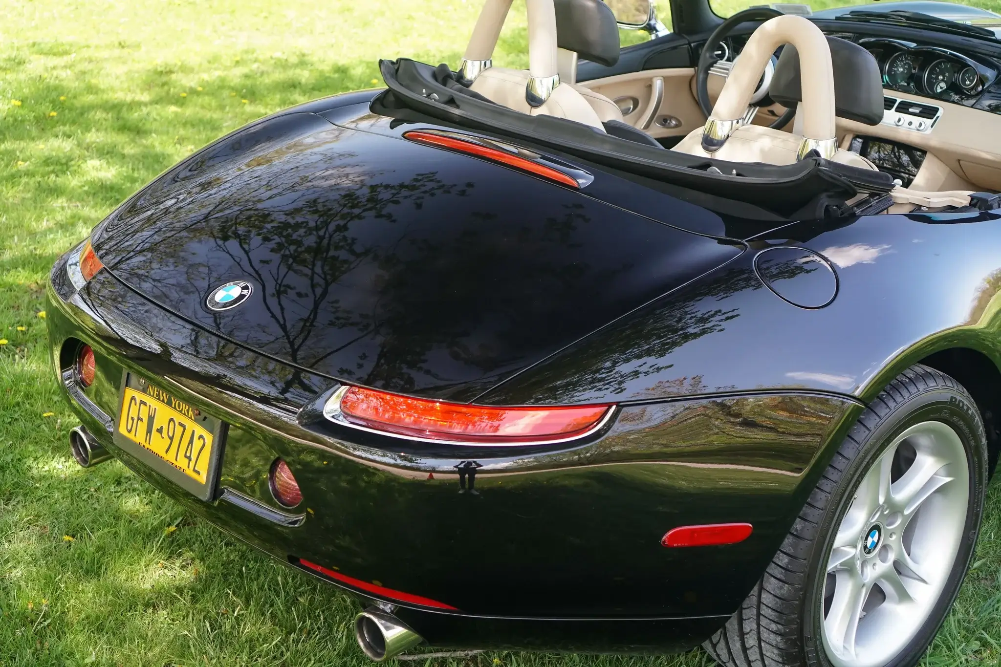 18k-Mile 2002 BMW Z8 Roadster | PCARMARKET