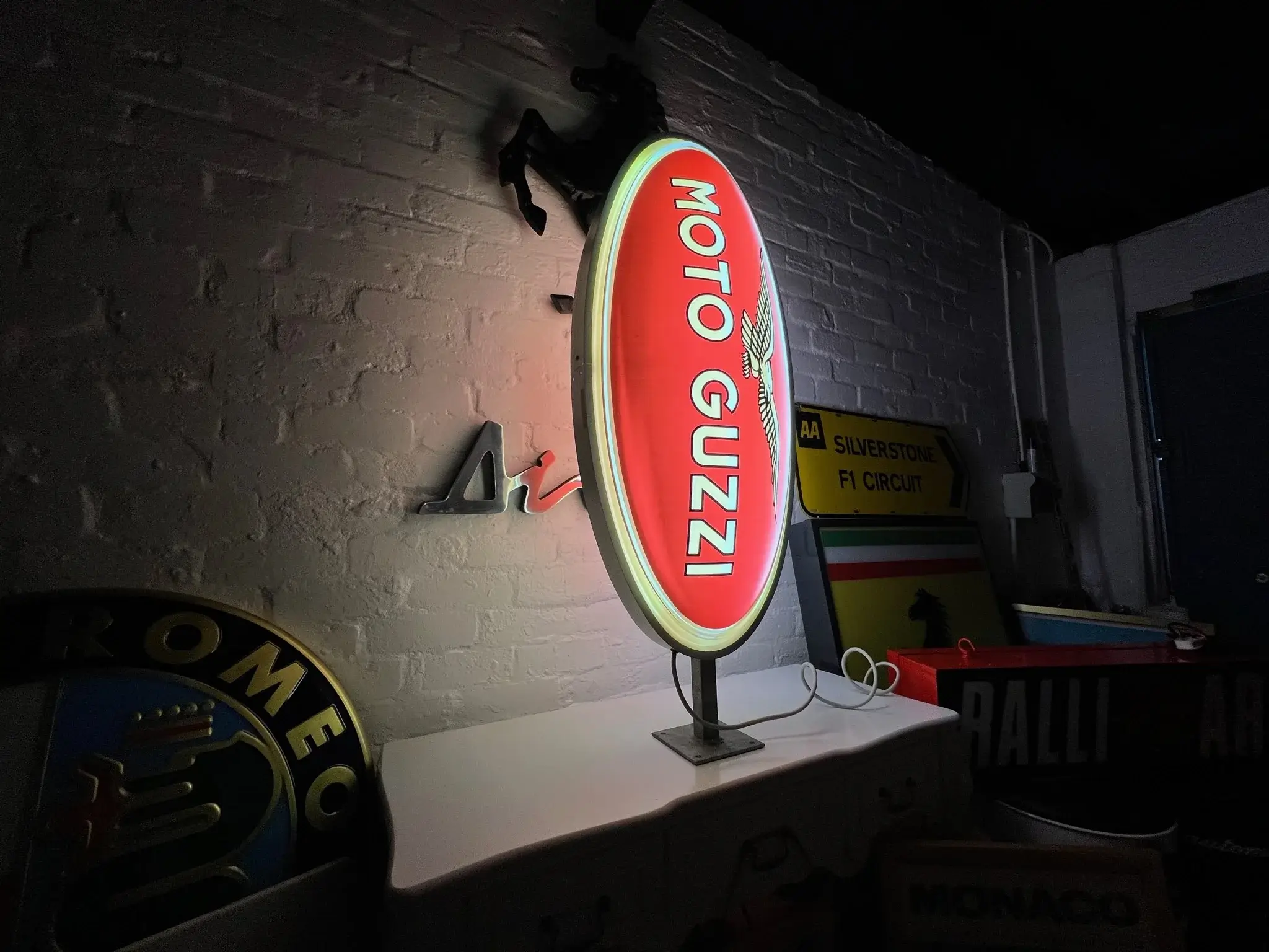 MP: Illuminated Double-Sided Moto Guzzi Motorcycle Sign | PCARMARKET