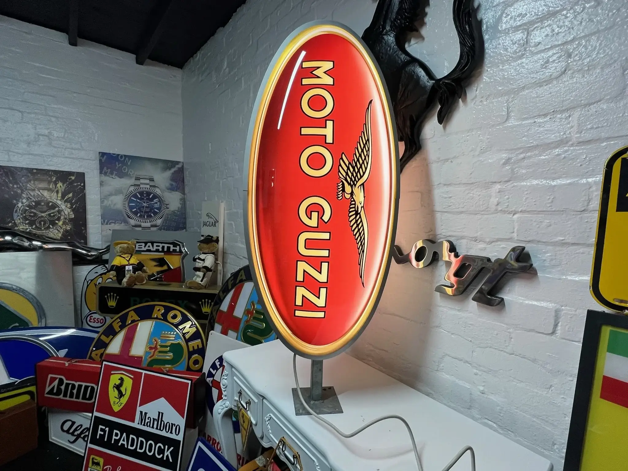 MP: Illuminated Double-Sided Moto Guzzi Motorcycle Sign | PCARMARKET