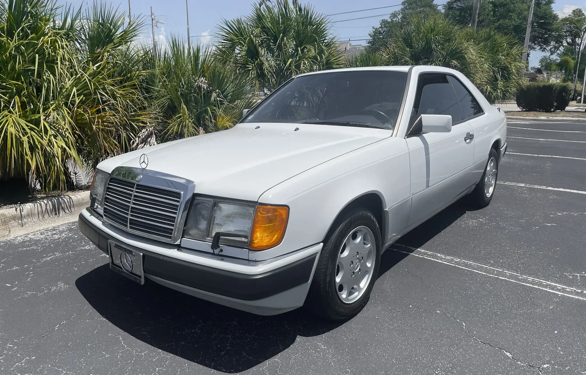WDBEA51E4NB573827