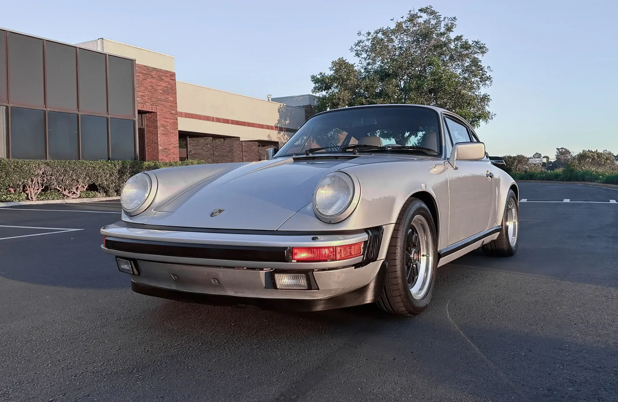 MP: 48k-Mile 1989 Porsche 911 Carrera 25th Anniversary Edition