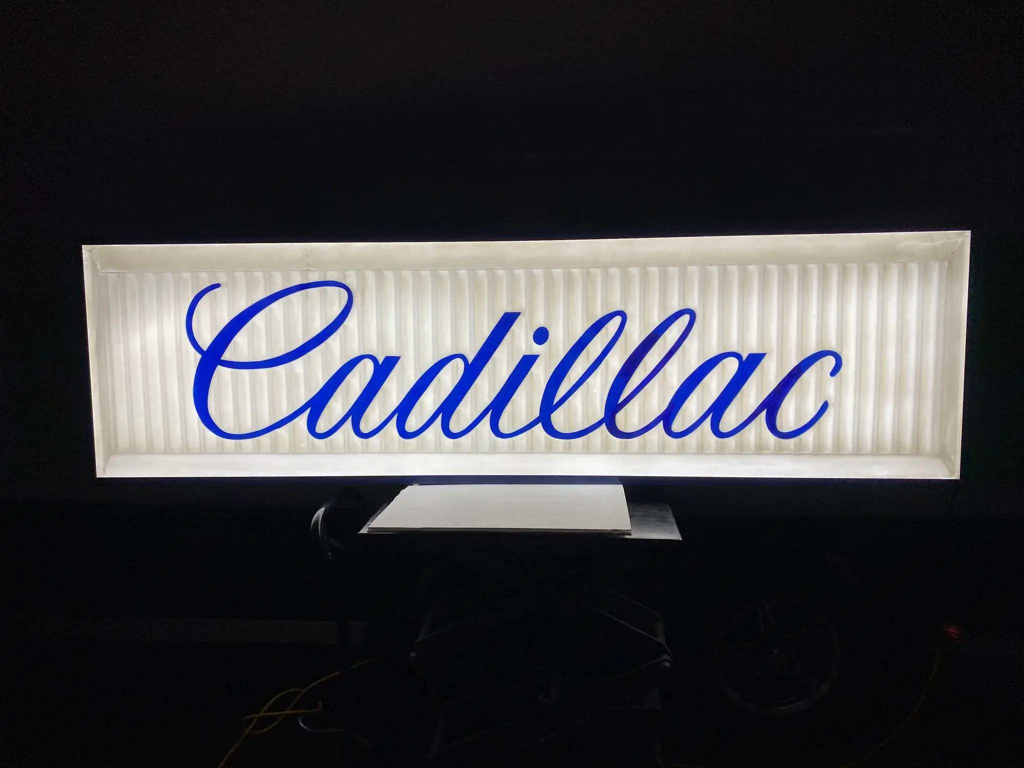 MP: Large Illuminated Cadillac Sign (8') | PCARMARKET