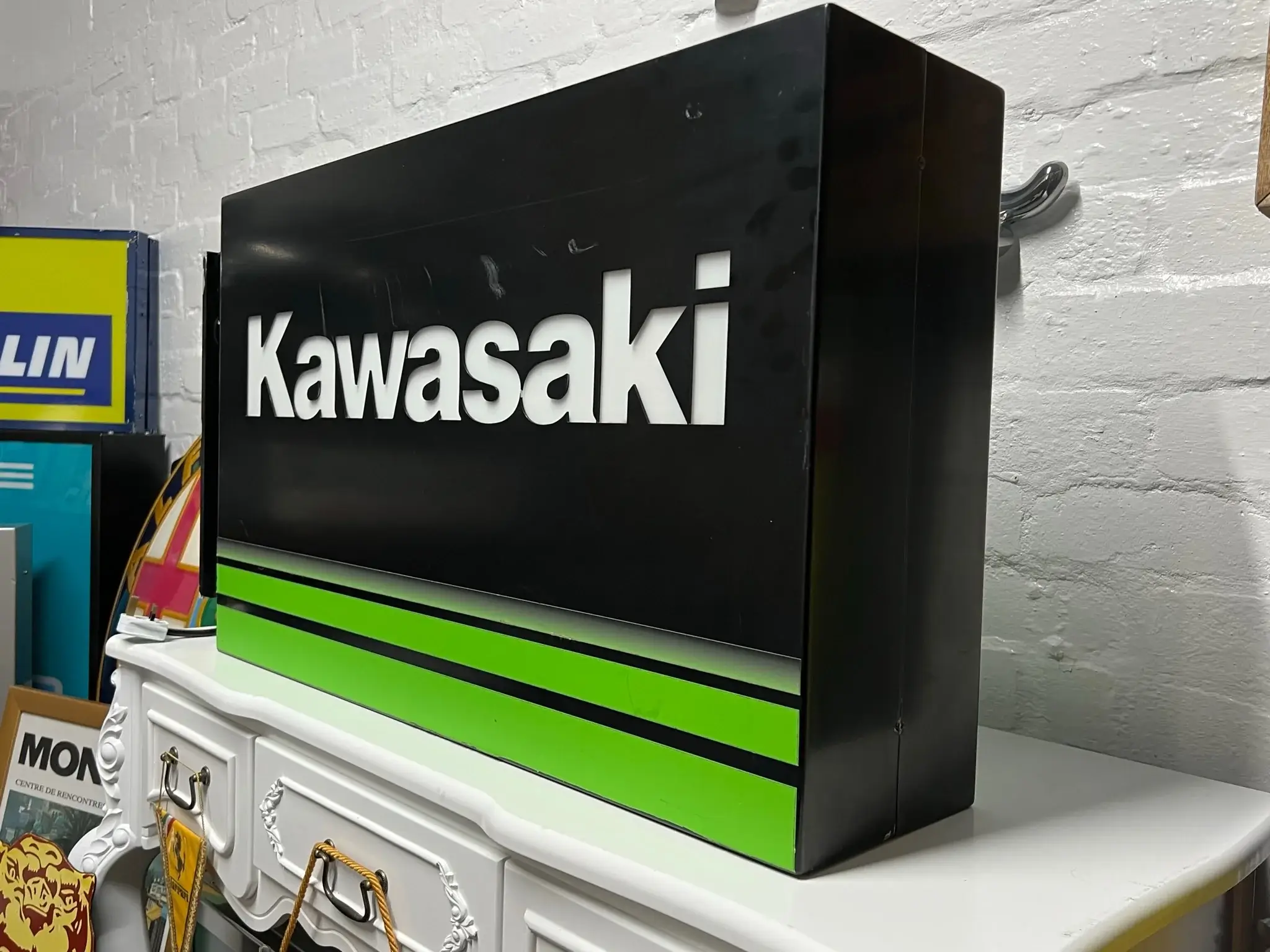 JKISオーダーサイン MP: Illuminated Double-Sided Kawasaki Sign | PCARMARKET