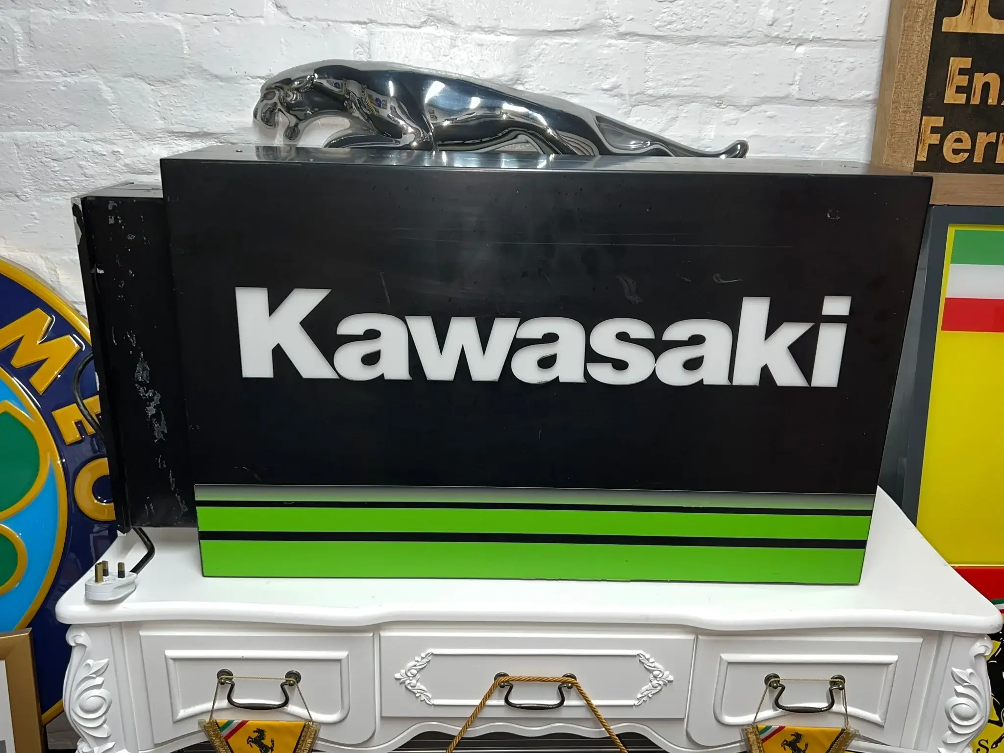 MP: Illuminated Double-Sided Kawasaki Sign | PCARMARKET
